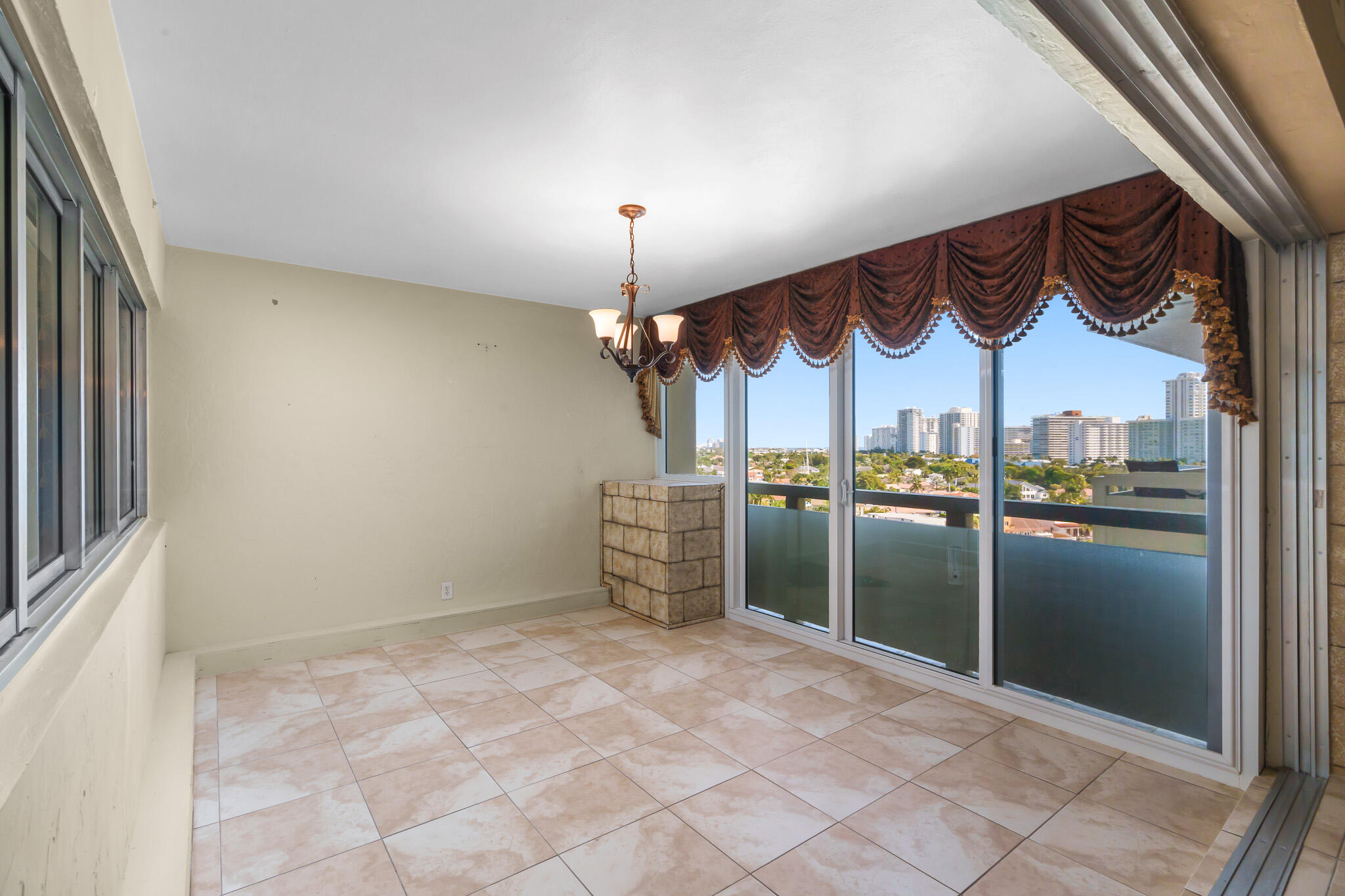 3200 NE 36th Street 1012