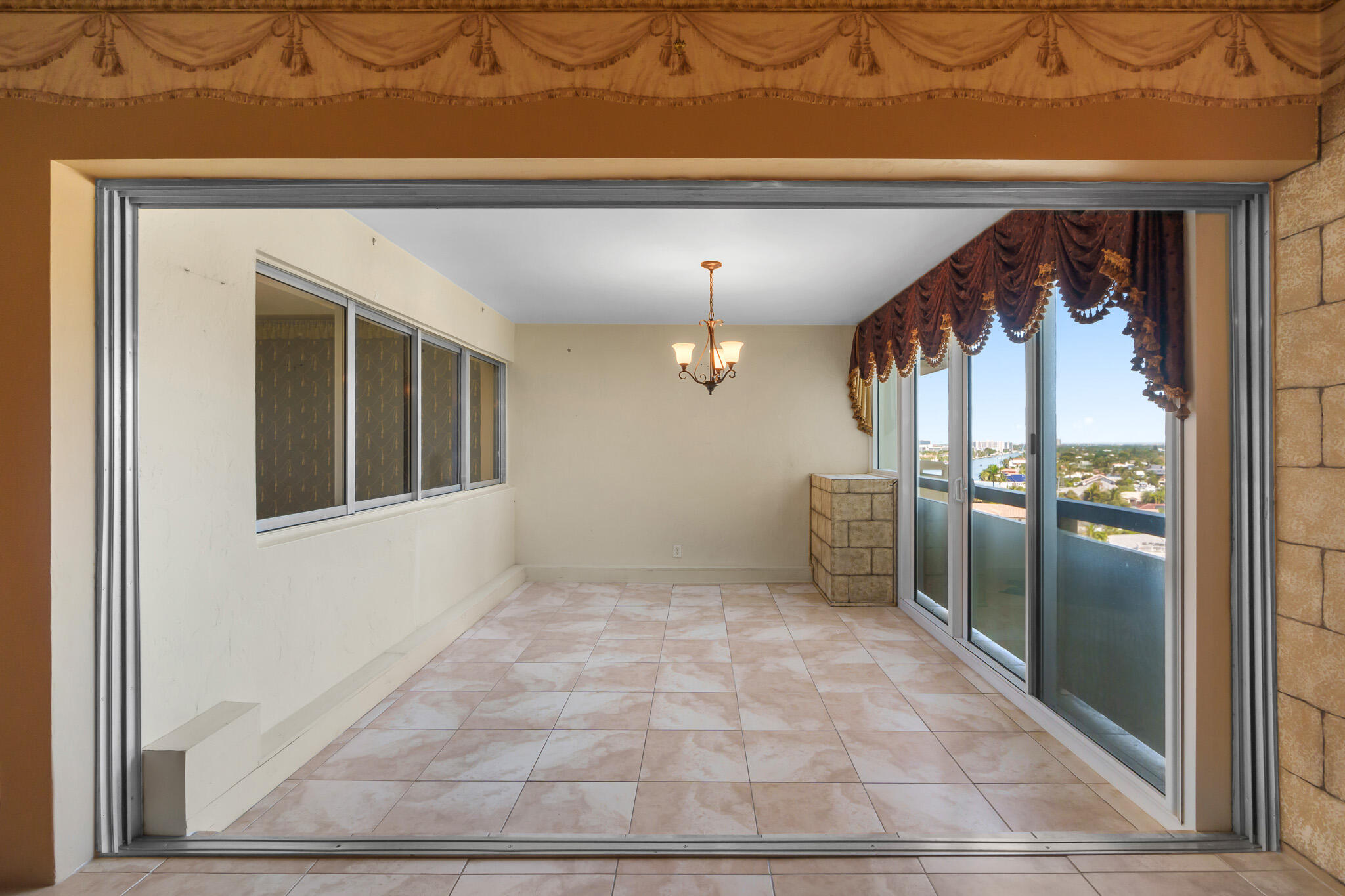 3200 NE 36th Street 1012