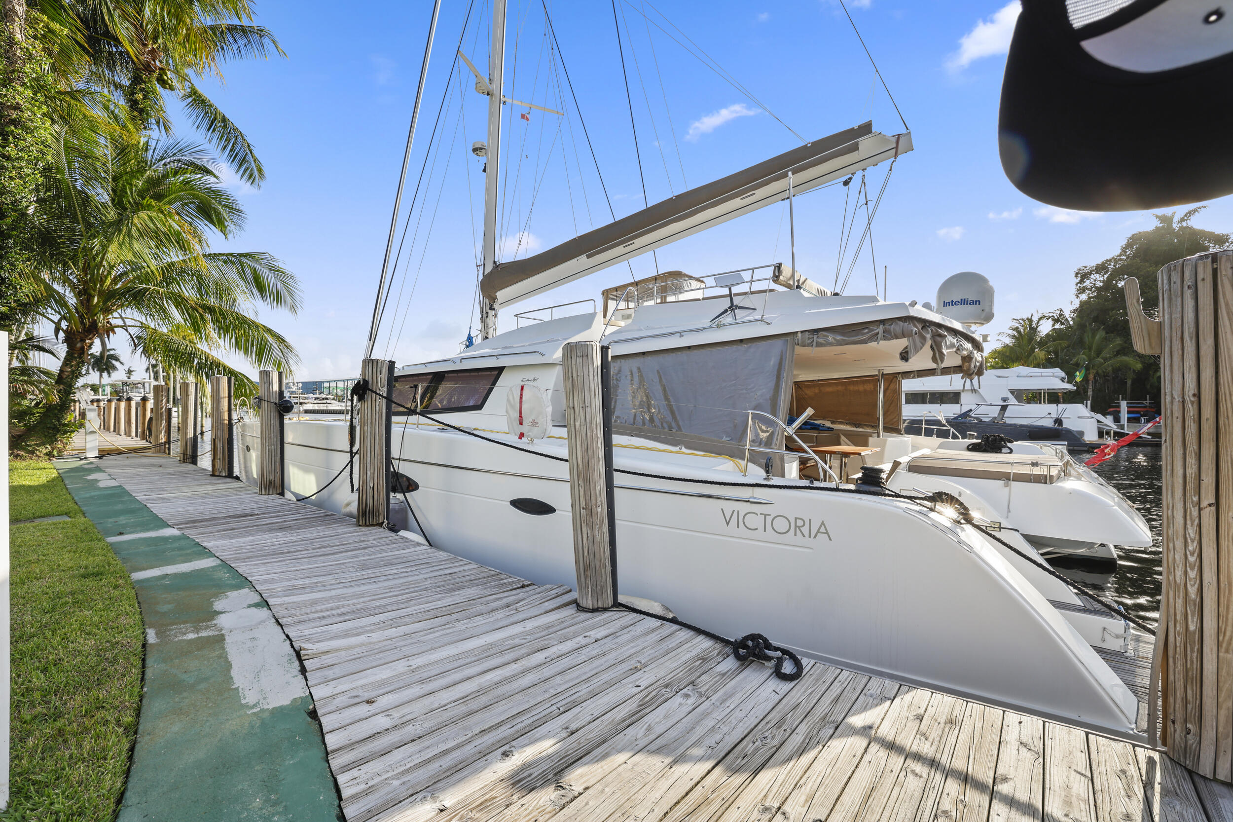 1321 Tangelo Isle