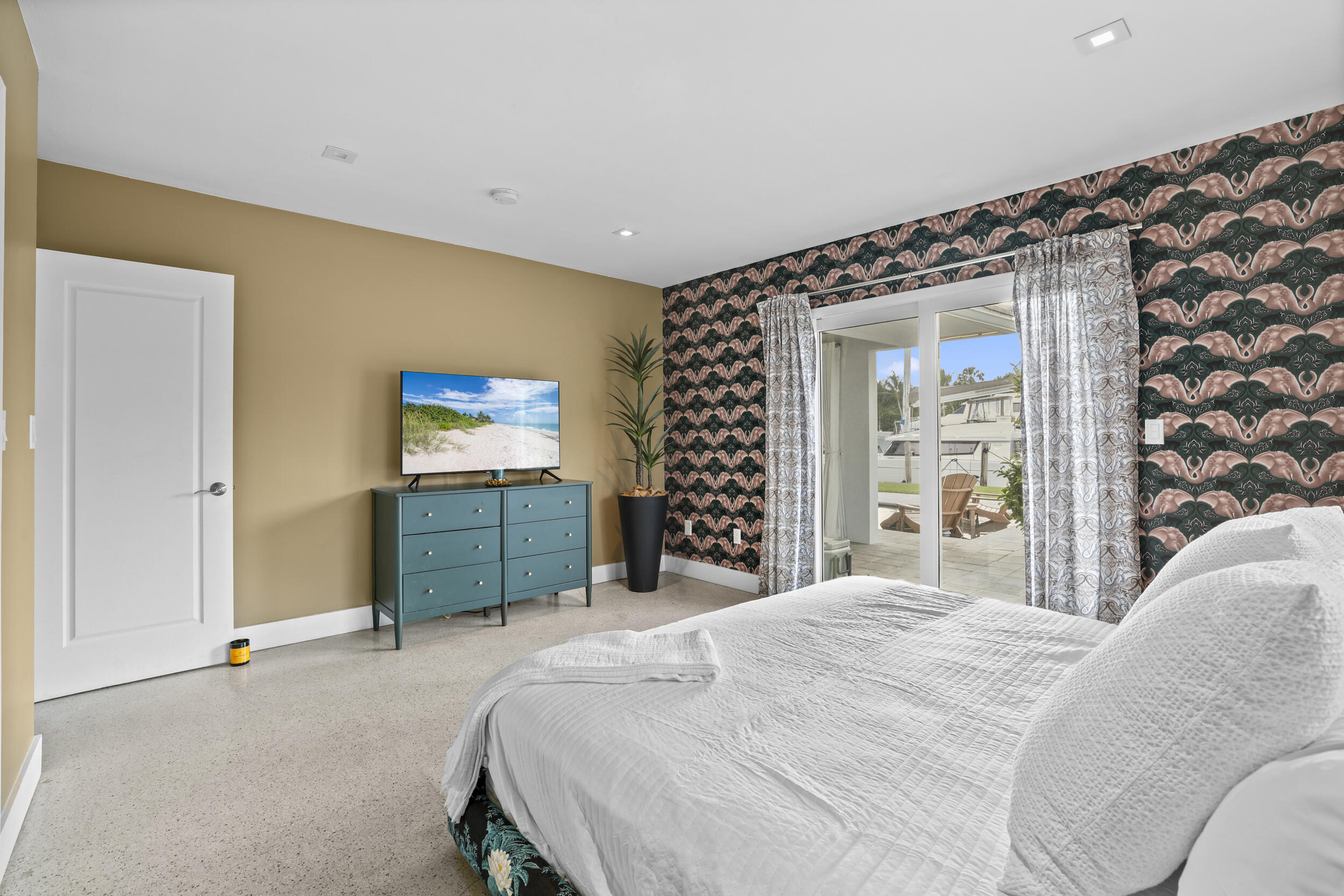 1321 Tangelo Isle