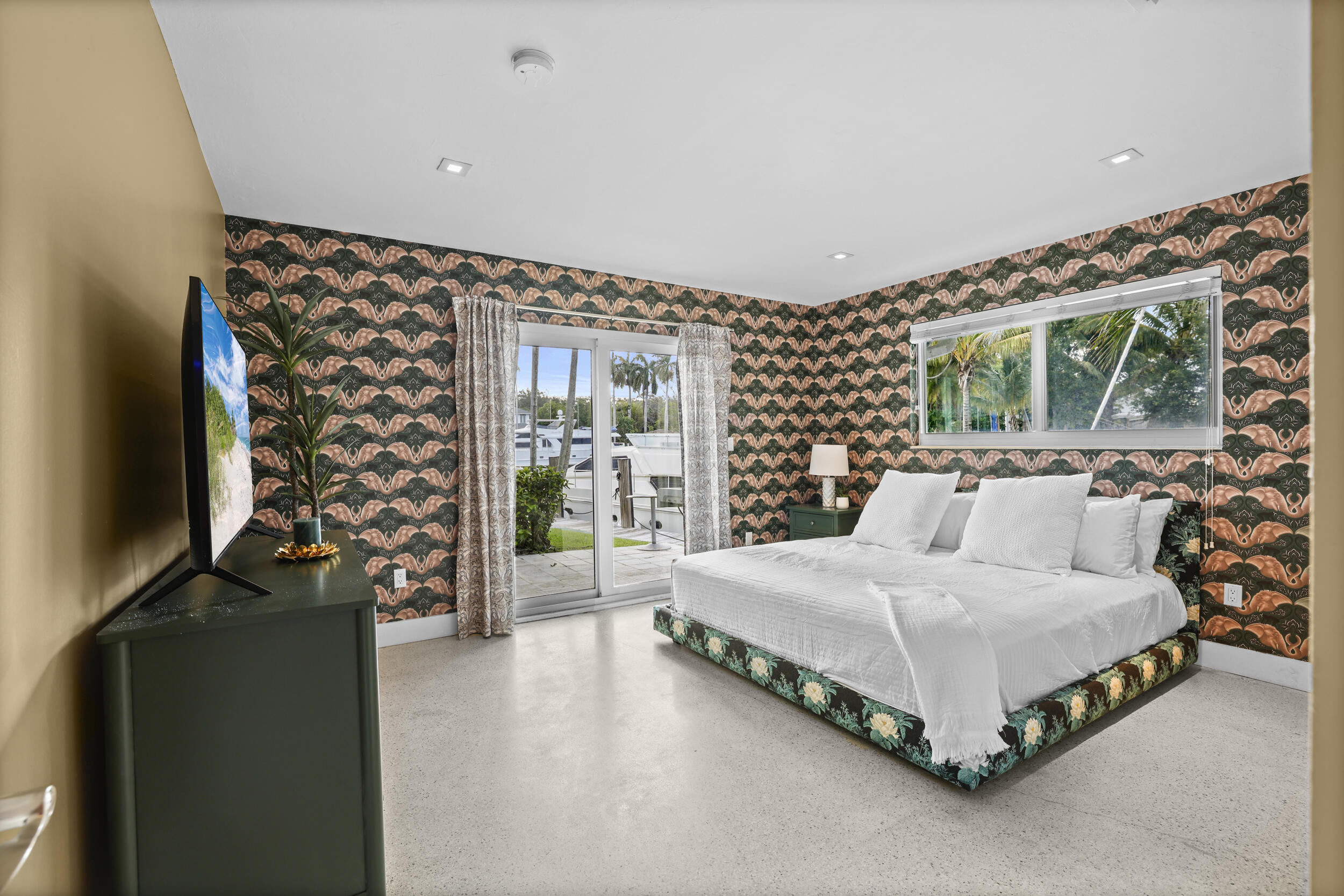 1321 Tangelo Isle