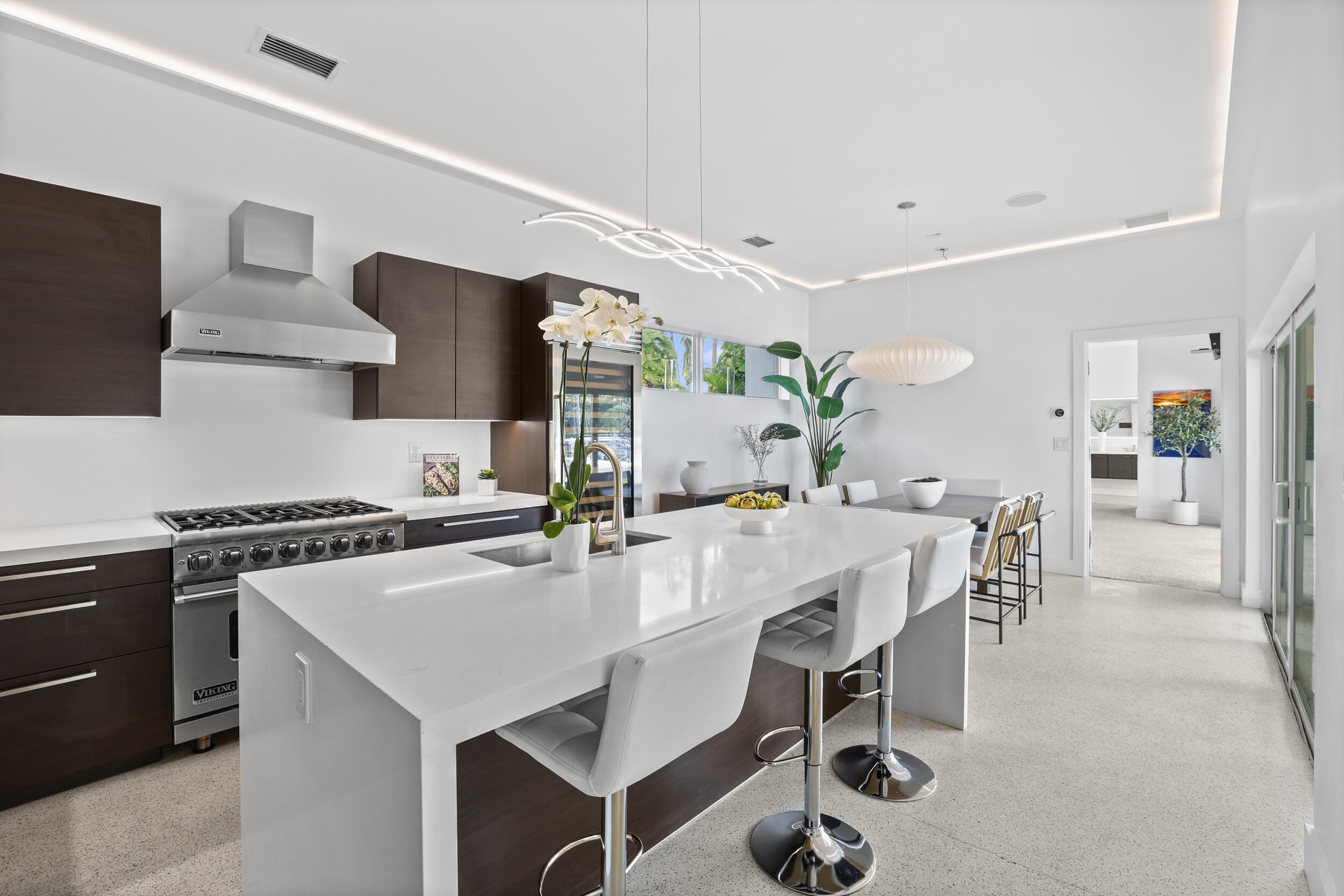 1321 Tangelo Isle