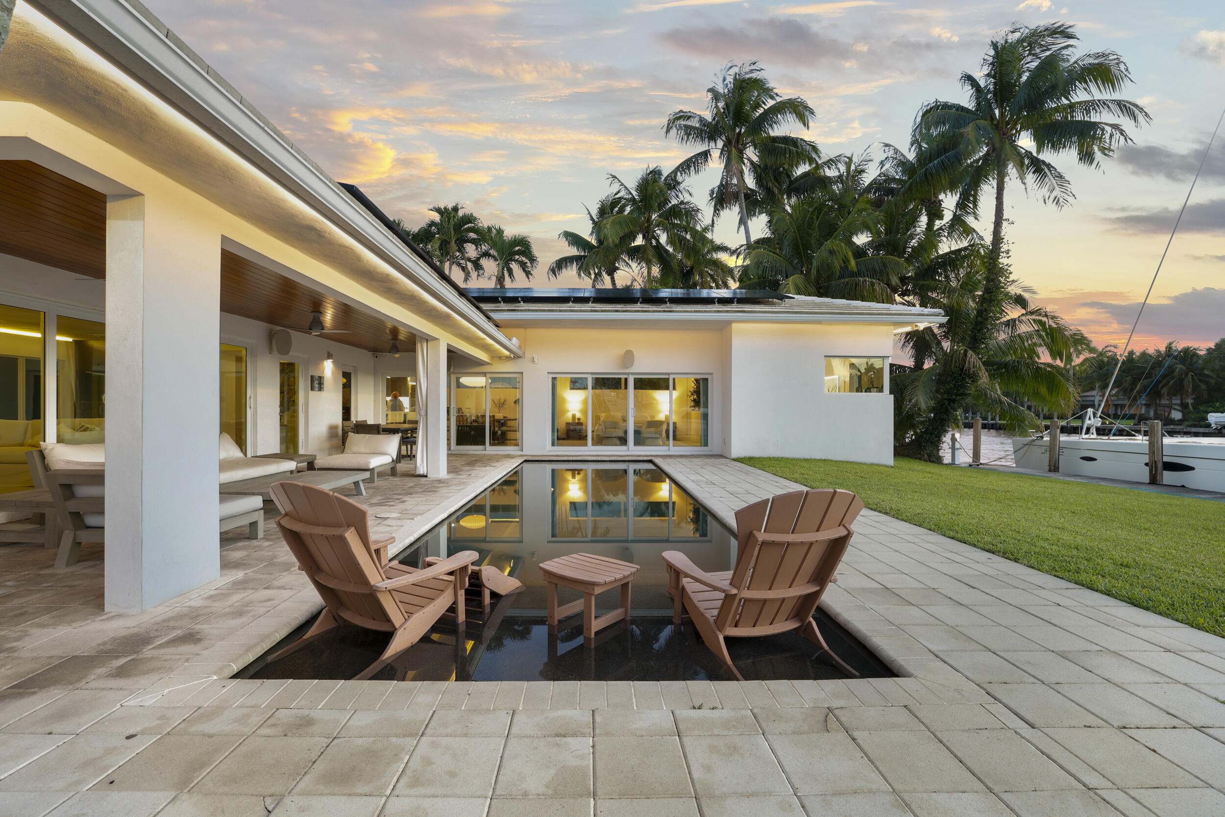 1321 Tangelo Isle