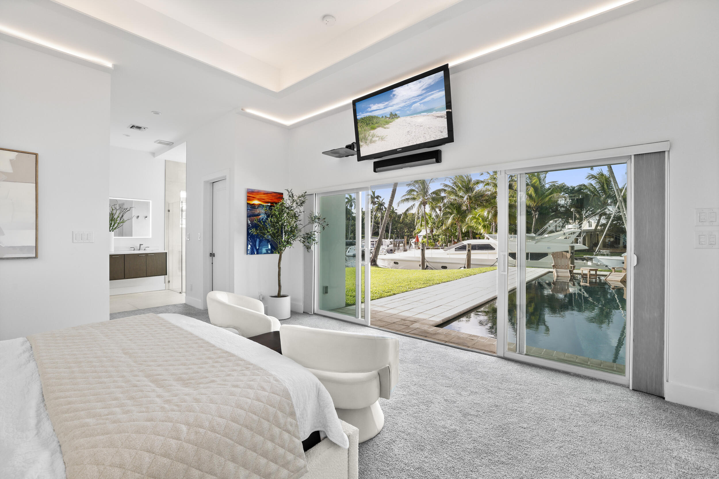 1321 Tangelo Isle