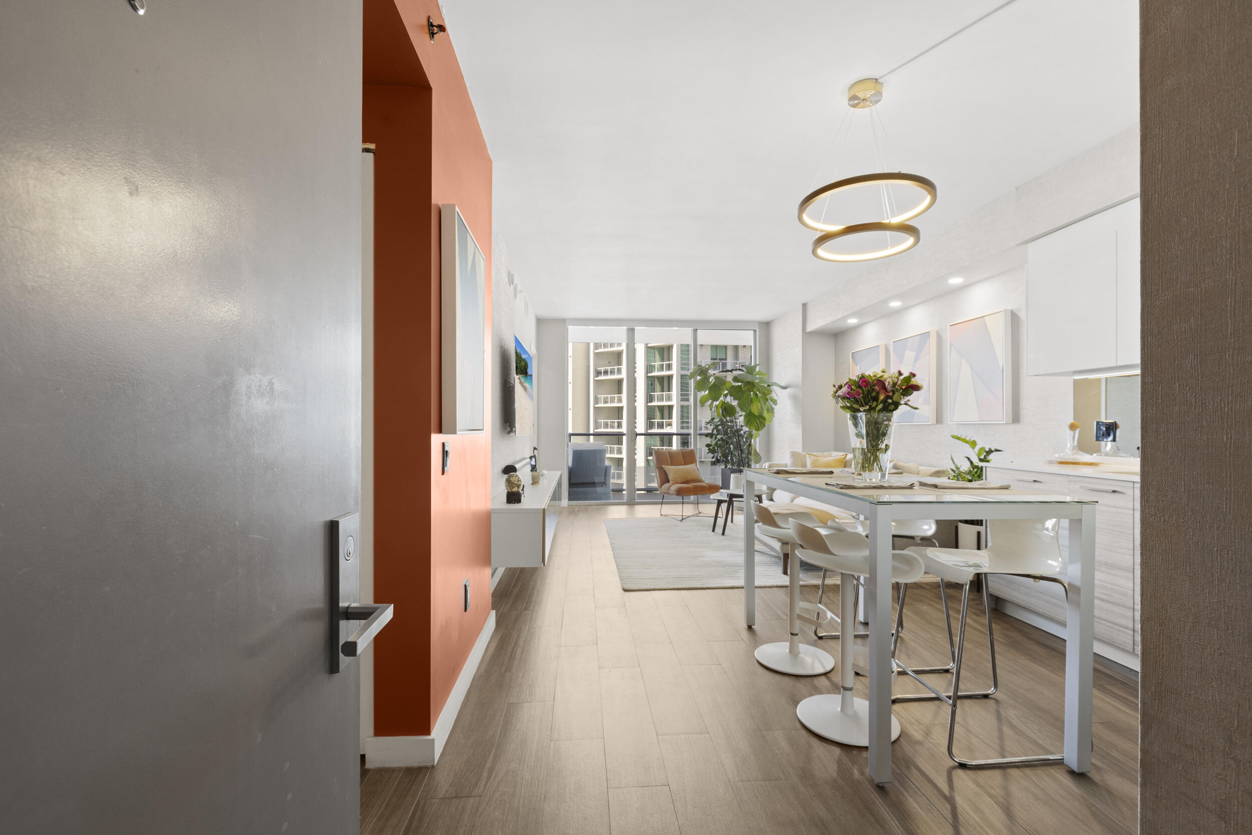 1300 BRICKELL BAY 2105