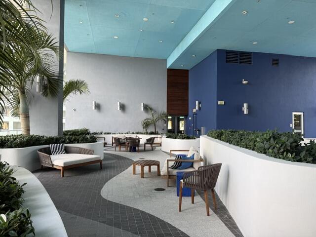 1300 BRICKELL BAY 2105