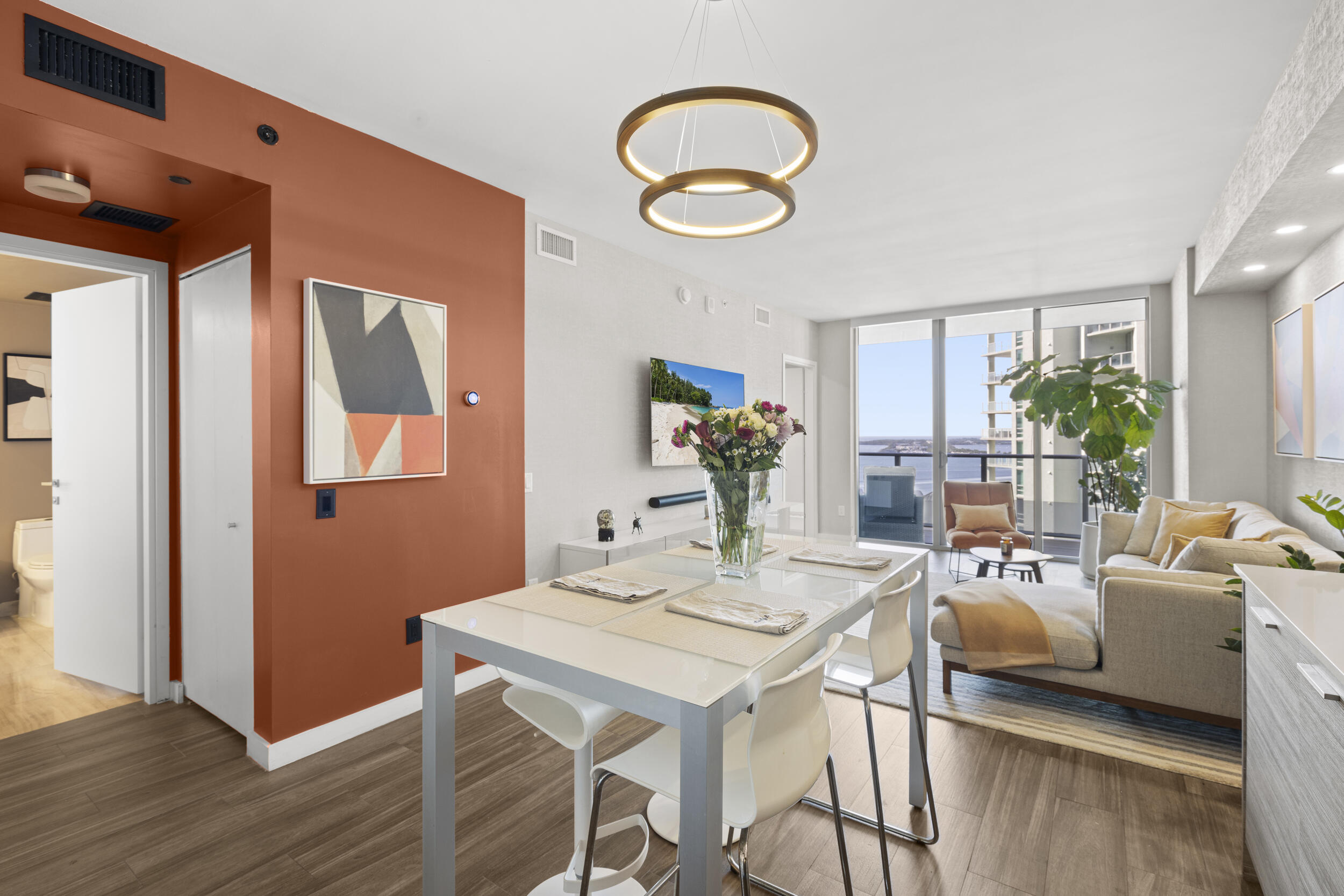 1300 BRICKELL BAY 2105