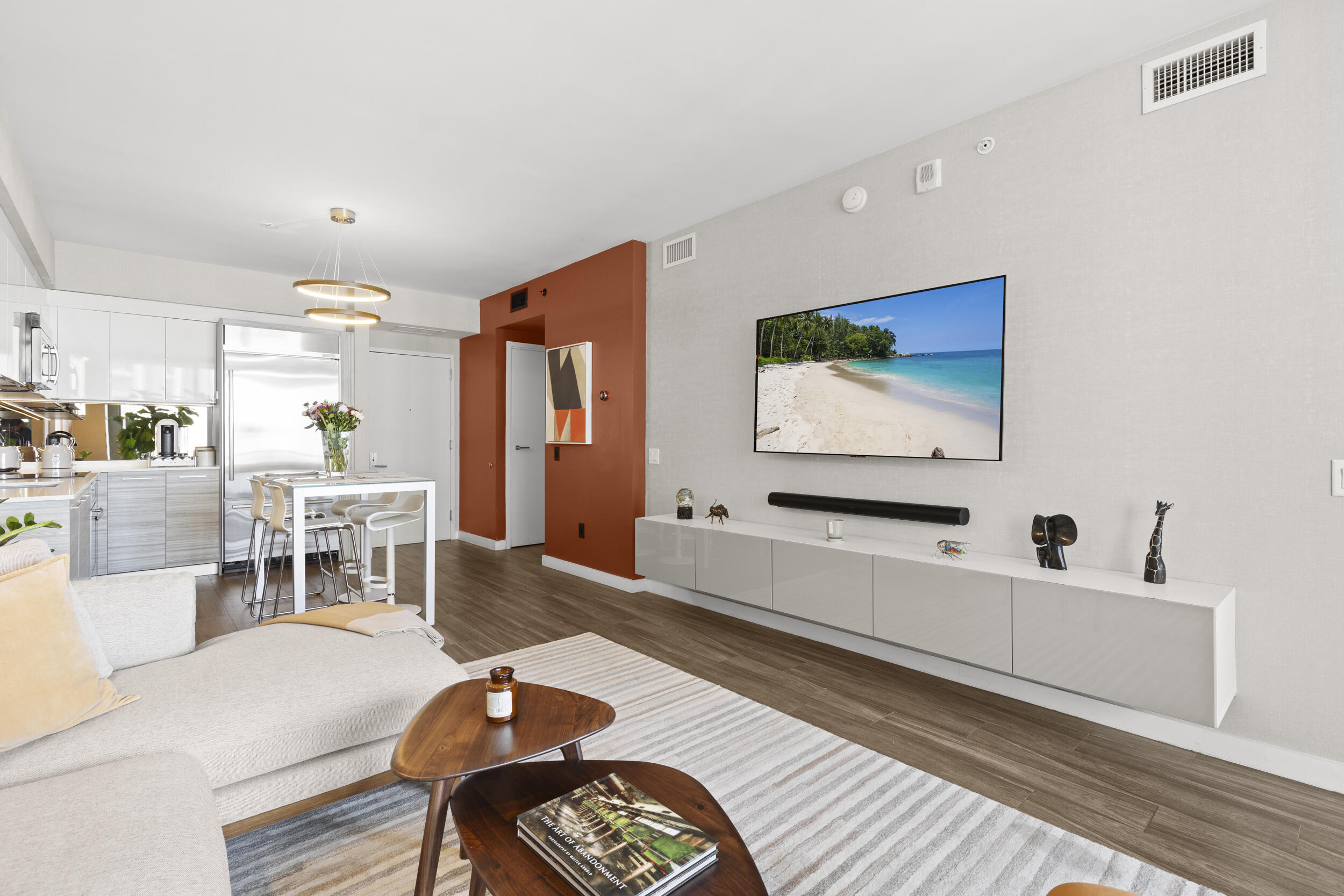 1300 BRICKELL BAY 2105