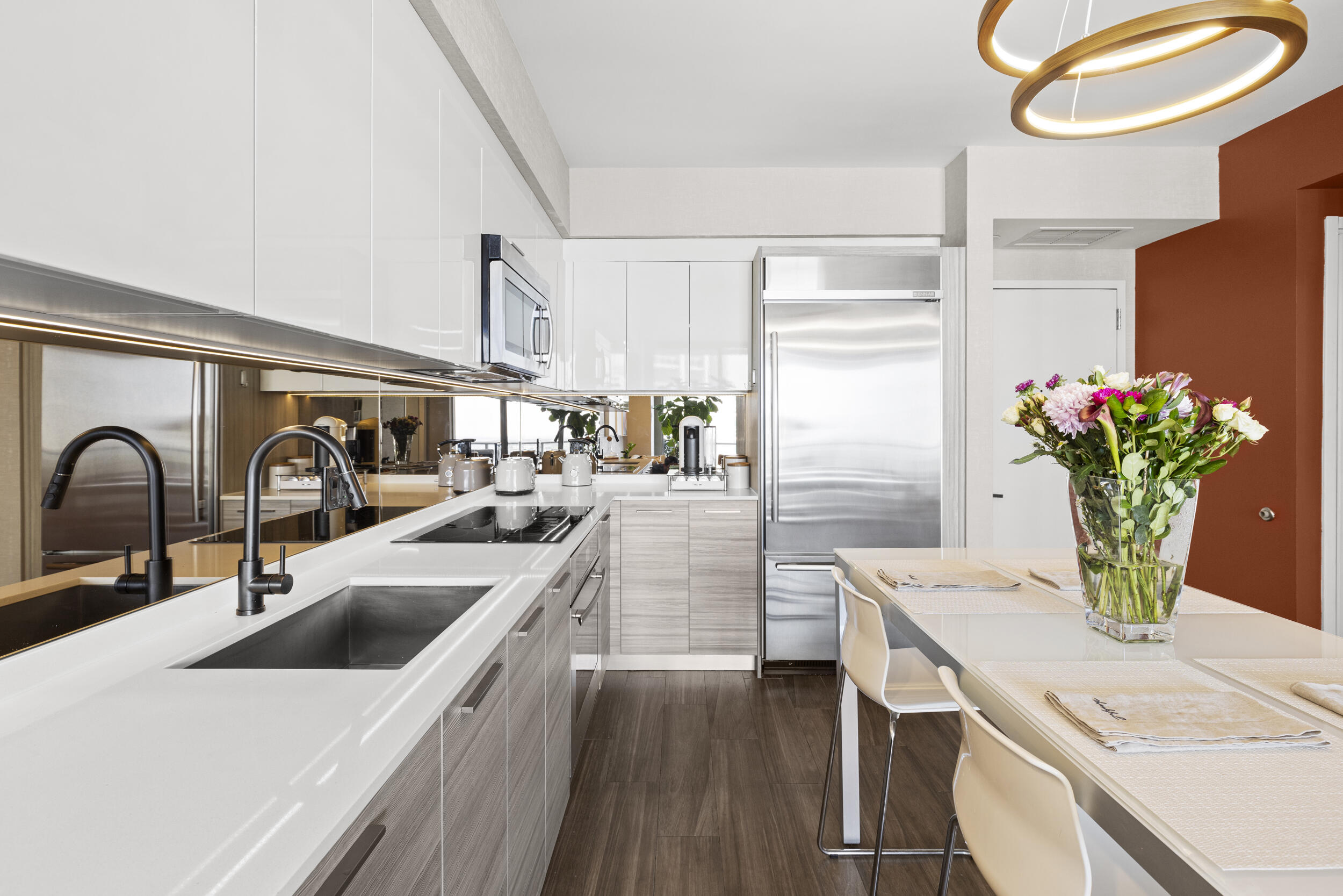1300 BRICKELL BAY 2105