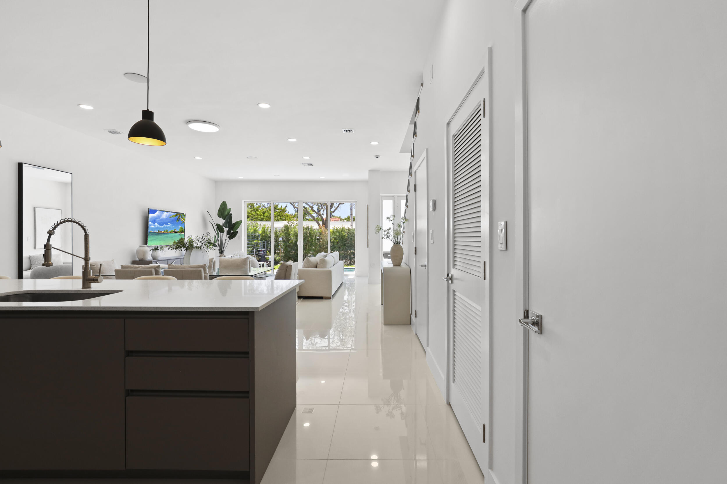 1807 NE 13 Street 1807
