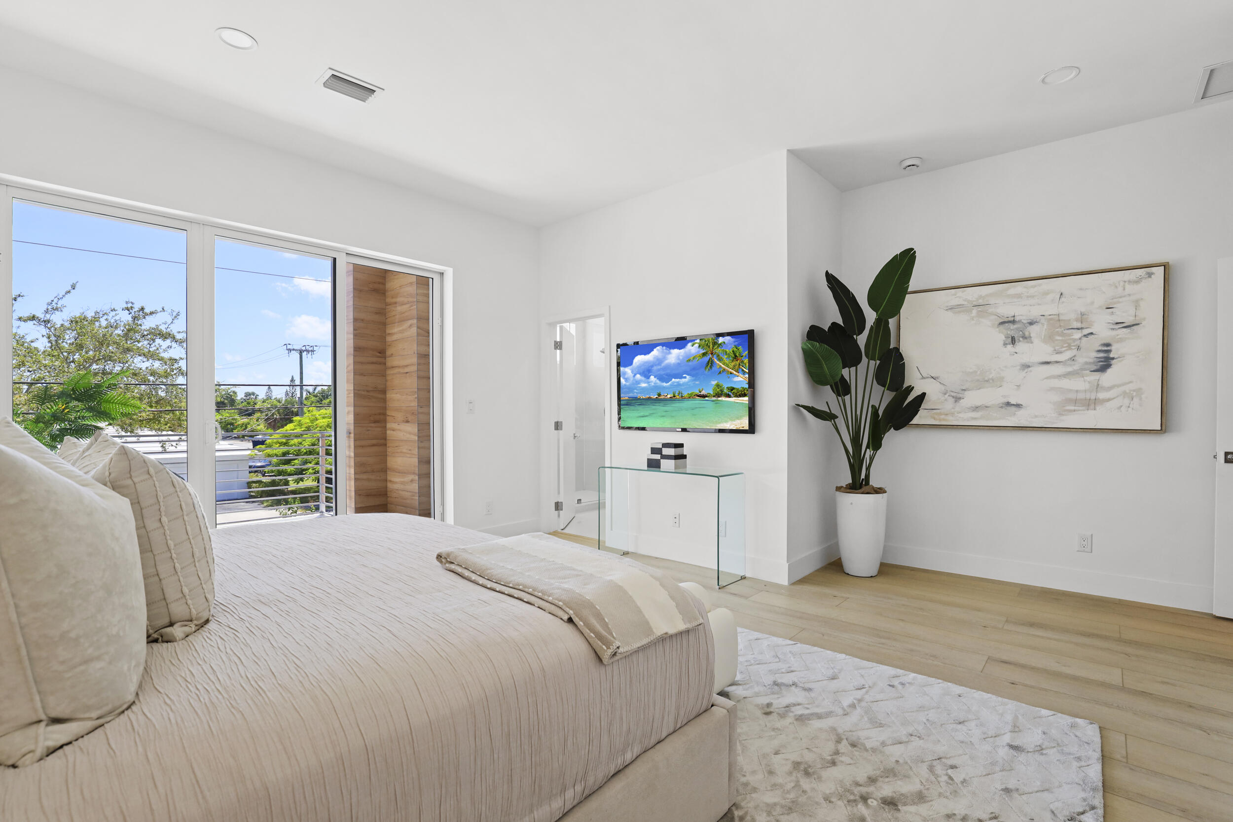 1807 NE 13 Street 1807