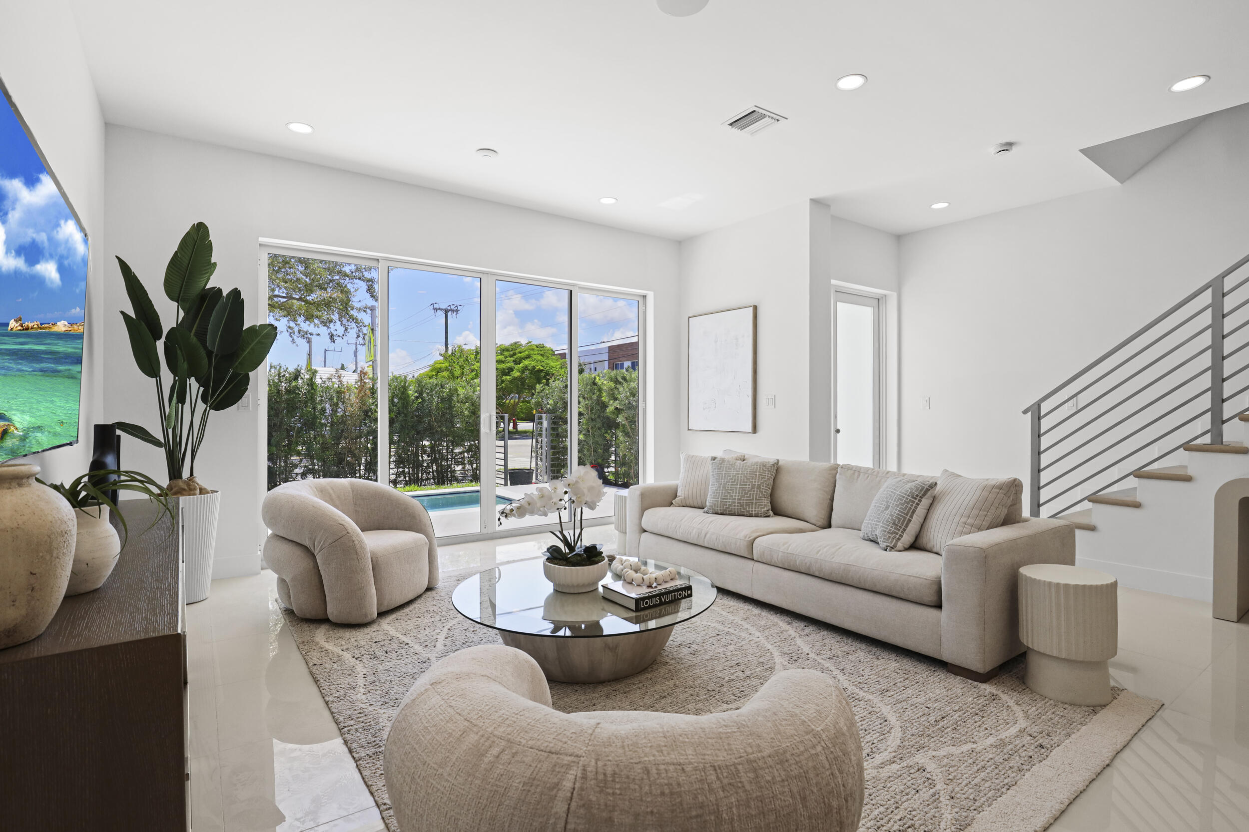 1807 NE 13 Street 1807