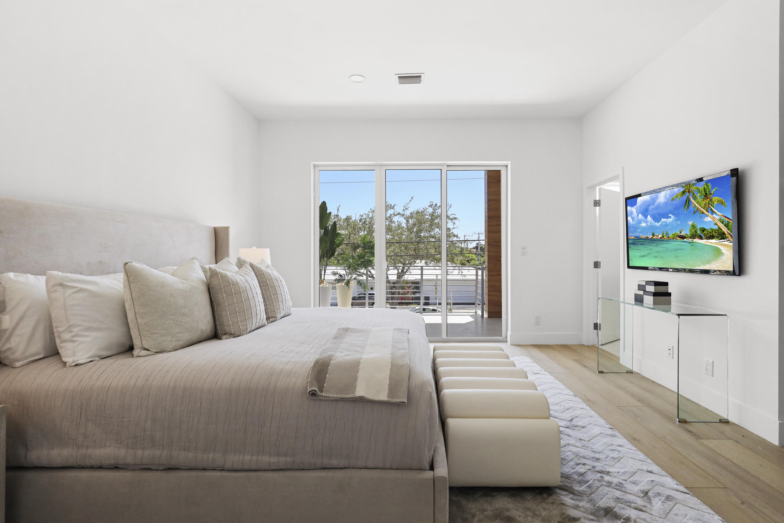 1807 NE 13 Street 1807