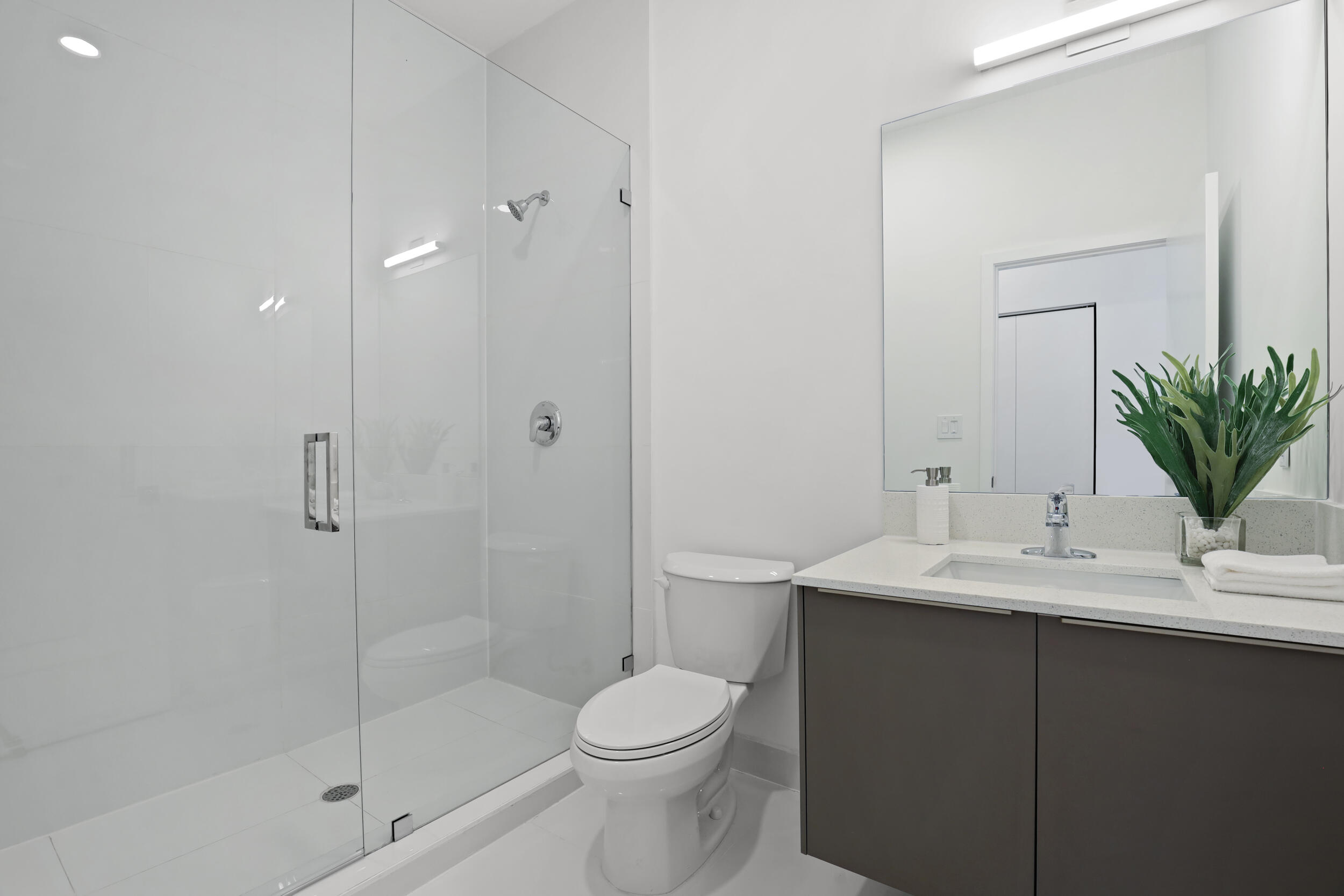 1807 NE 13 Street 1807
