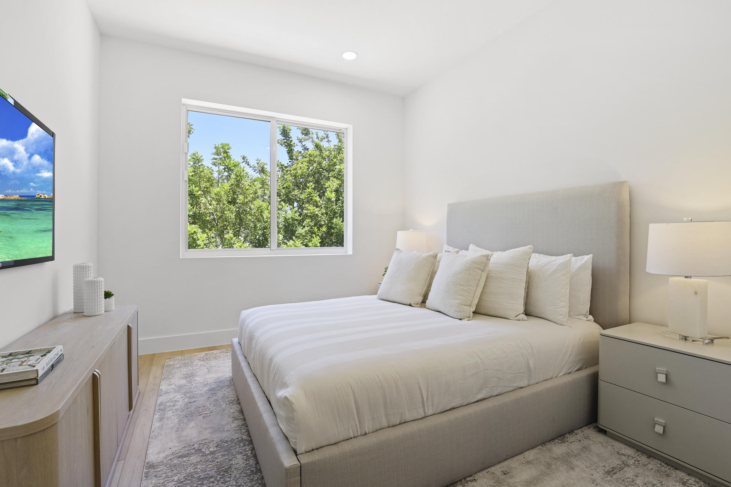 1807 NE 13 Street 1807