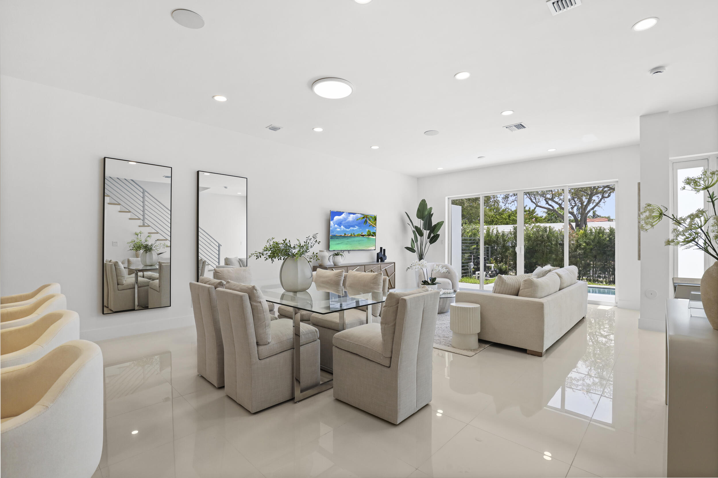 1807 NE 13 Street 1807
