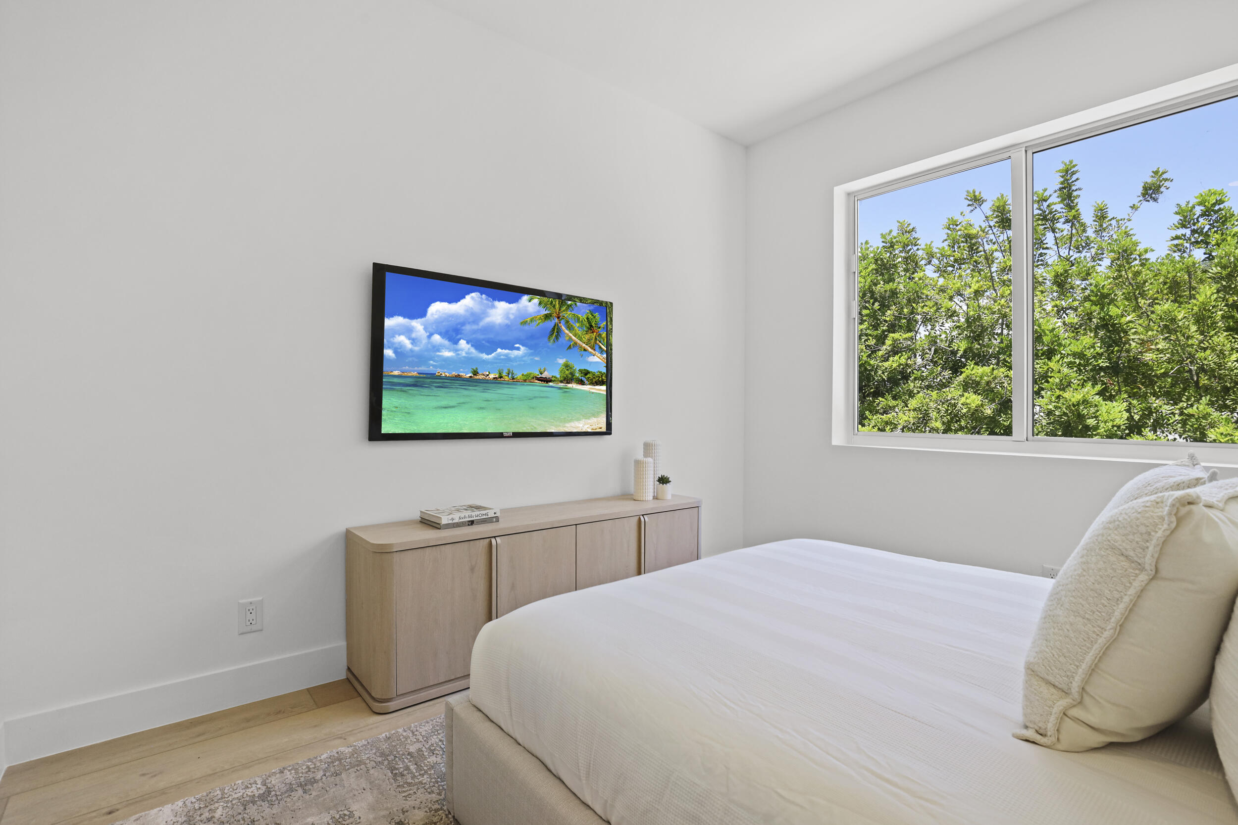 1807 NE 13 Street 1807