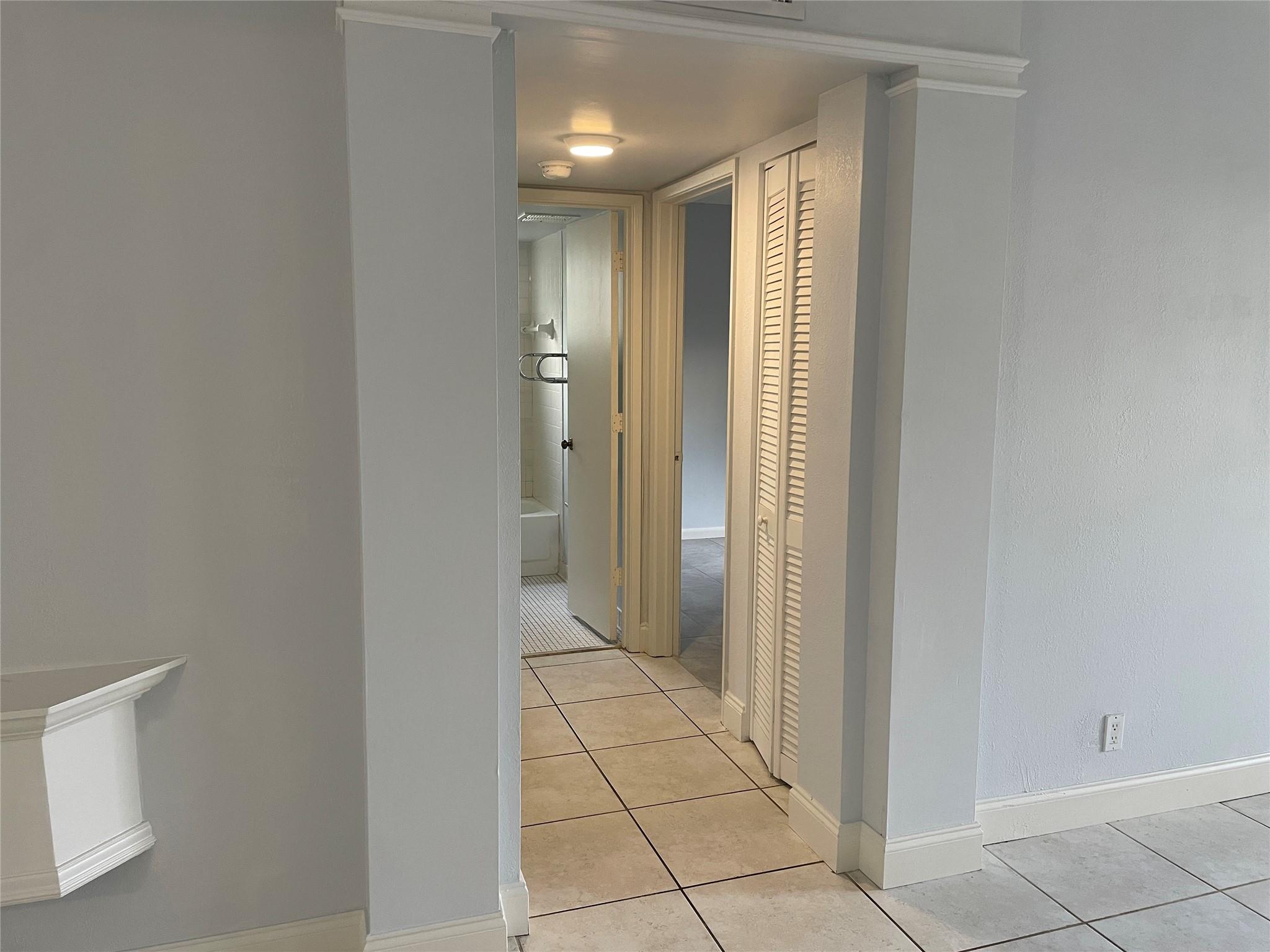 313 Gardens Dr Unit: 104