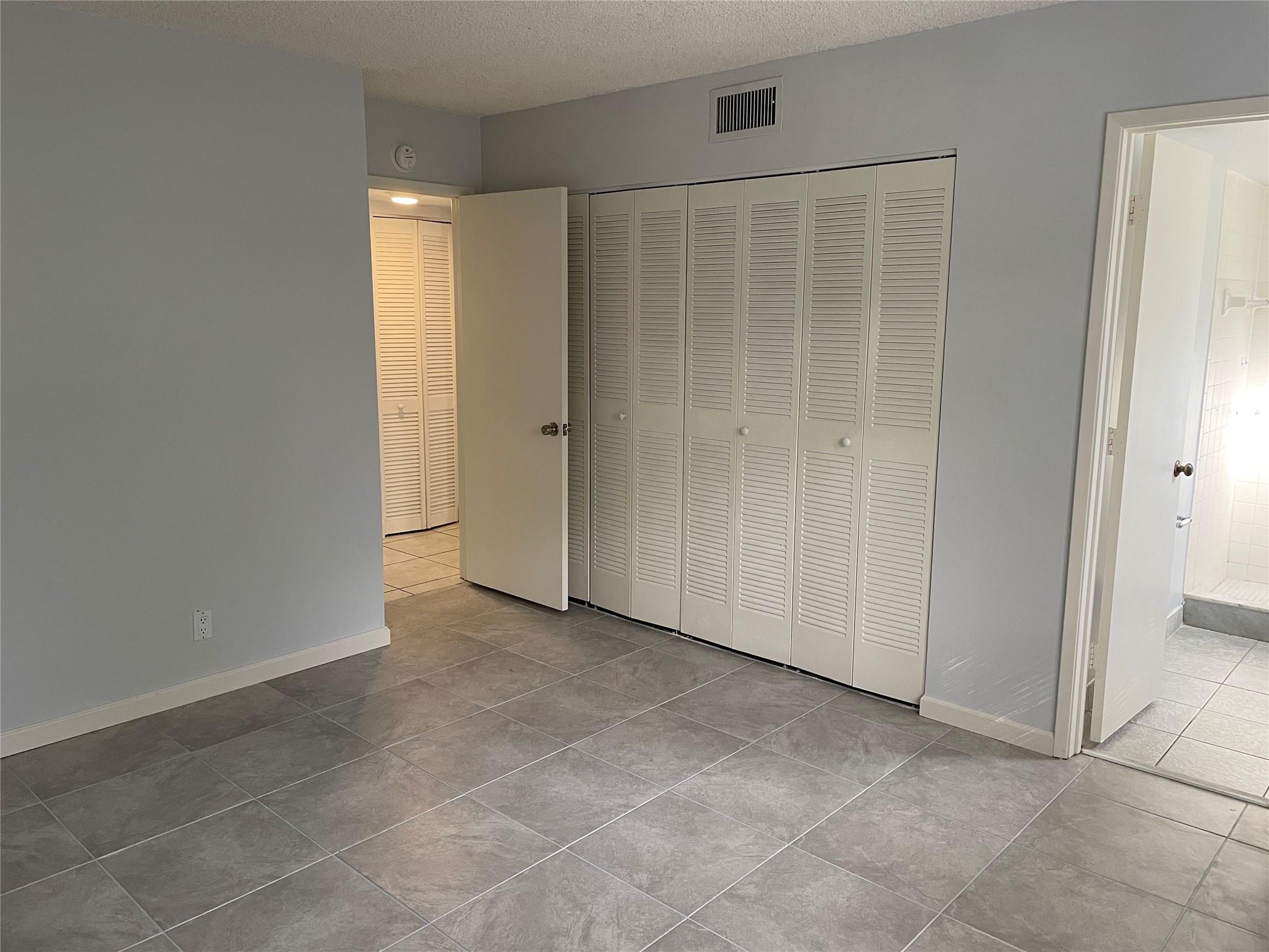 313 Gardens Dr Unit: 104