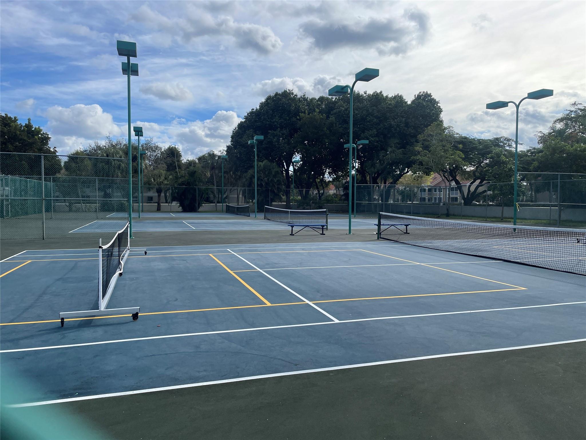 313 Gardens Dr Unit: 104