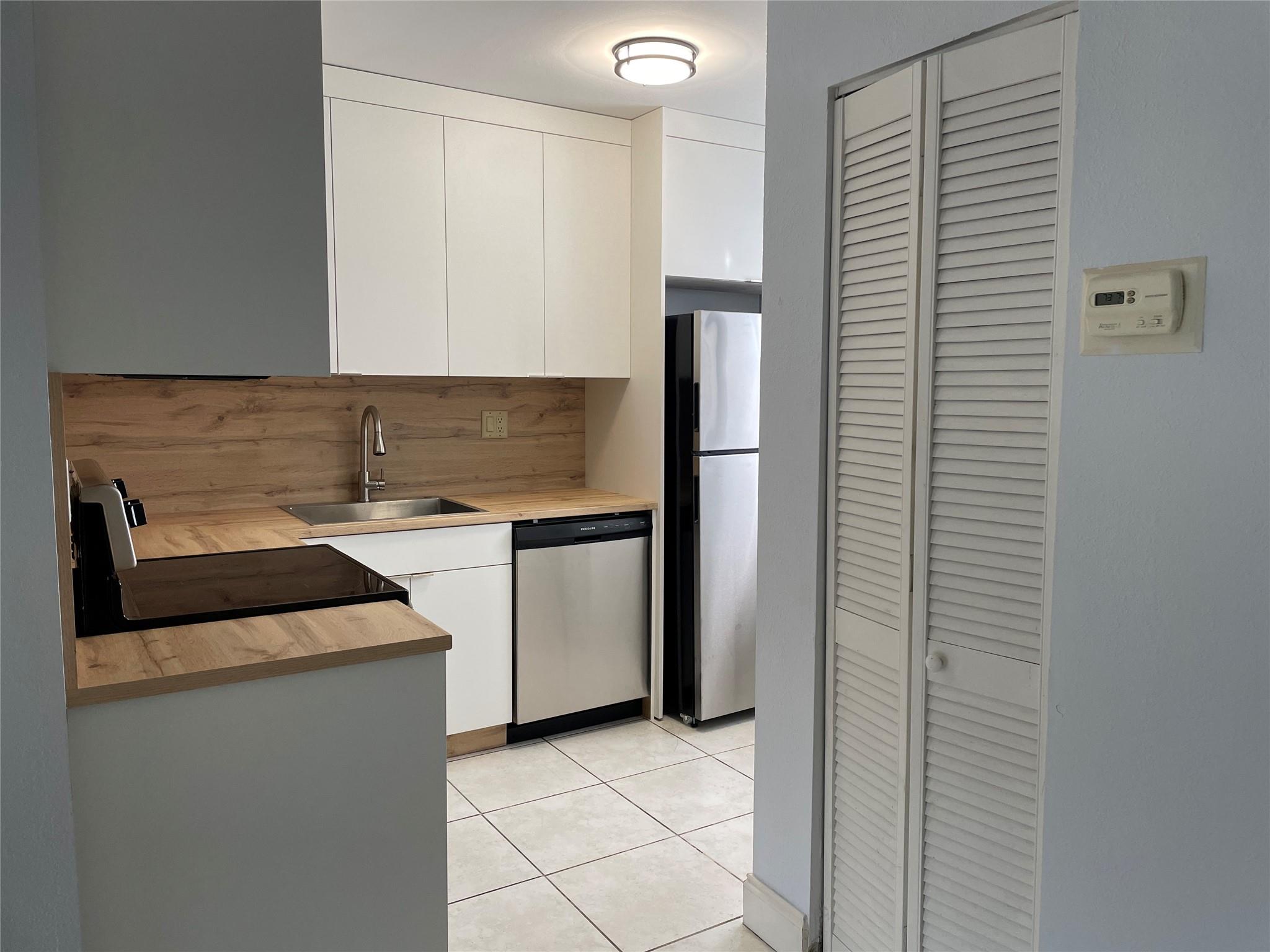 313 Gardens Dr Unit: 104