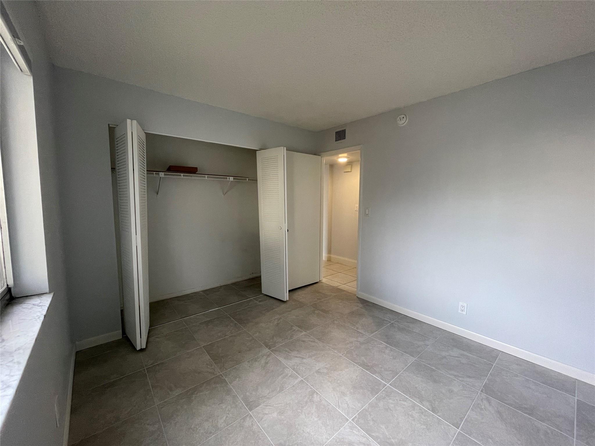 313 Gardens Dr Unit: 104
