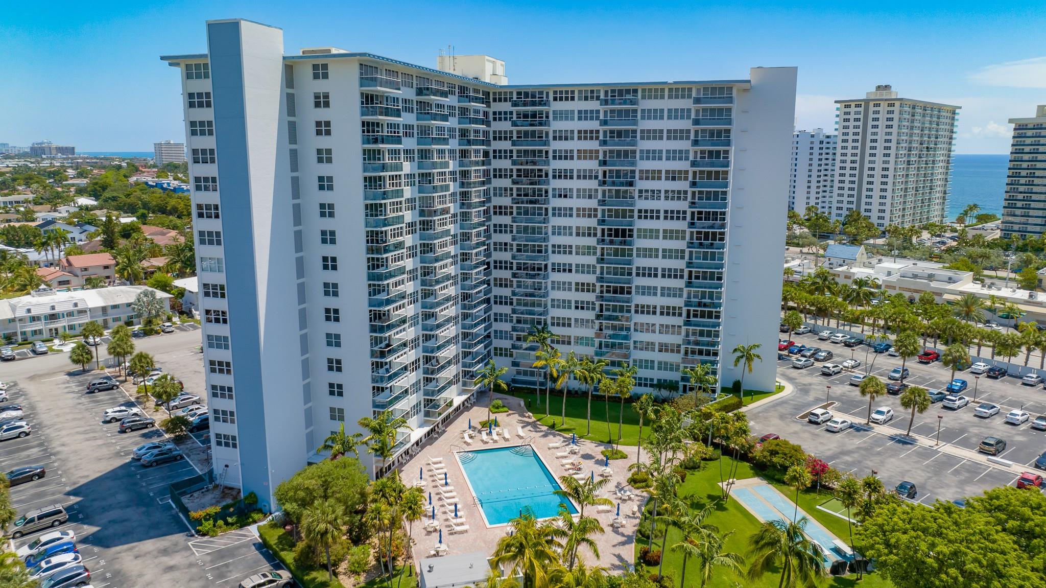 3300 NE 36th St 1220