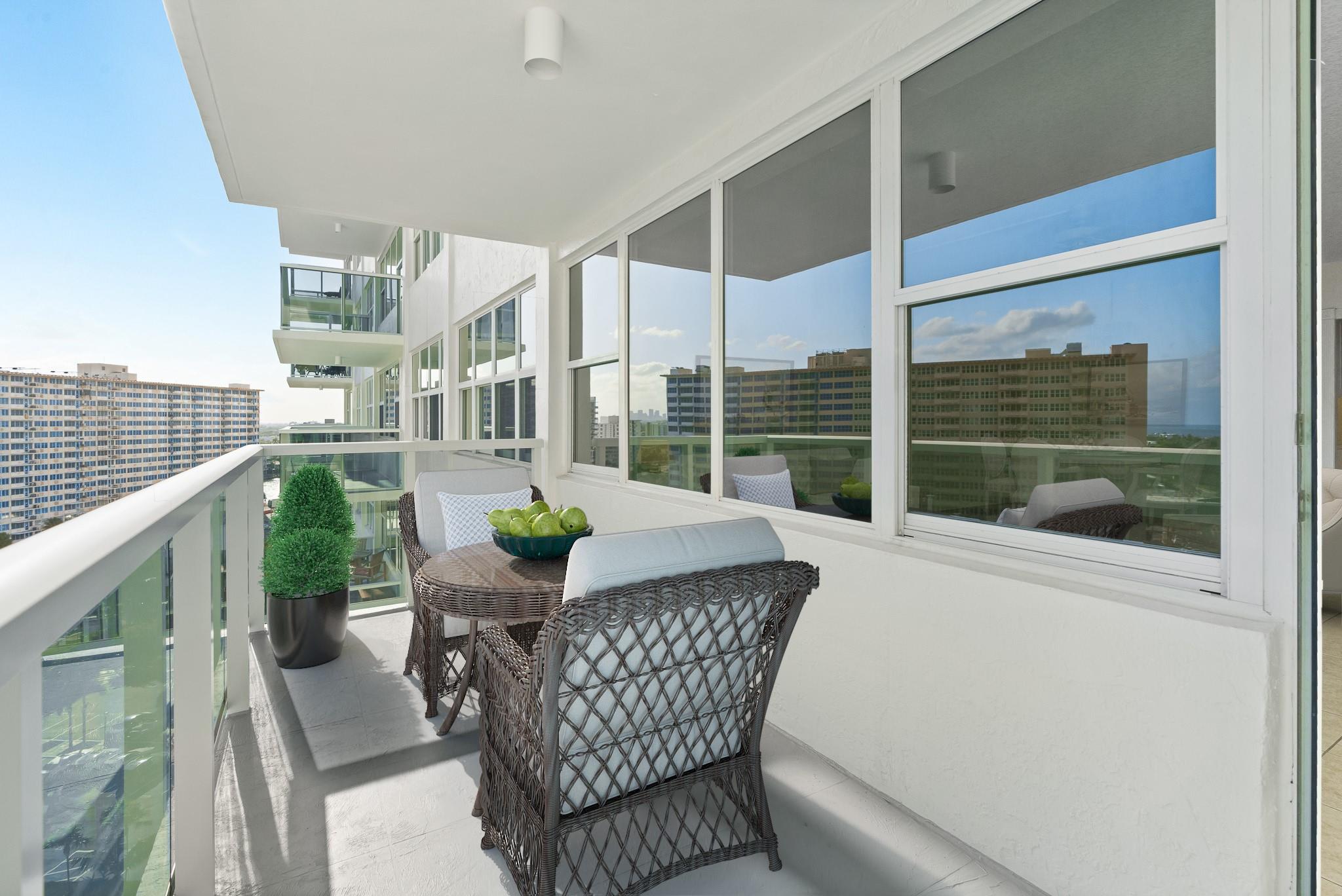 3300 NE 36th St 1220