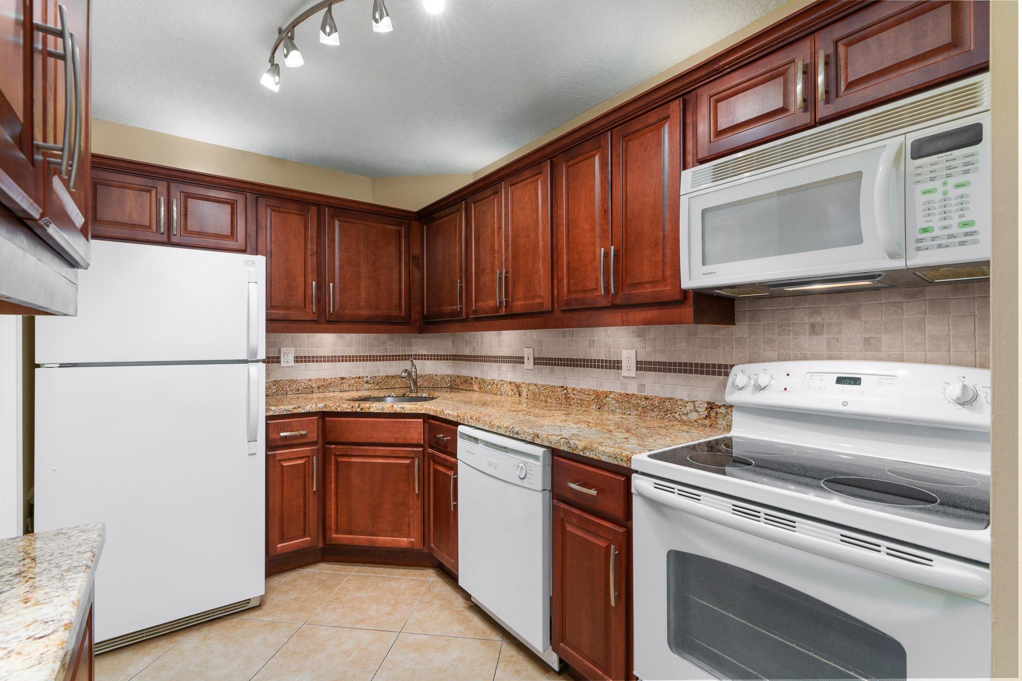 1951 NE 2nd Ave Unit: 217I