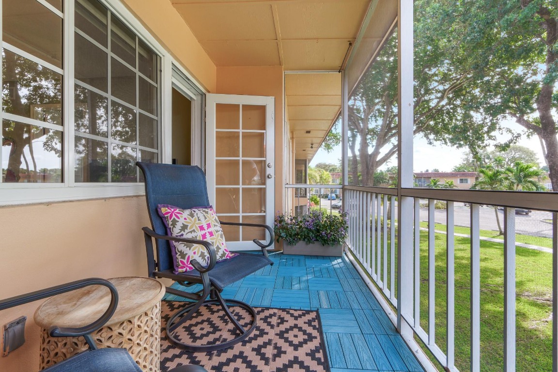 1951 NE 2nd Ave Unit: 217I