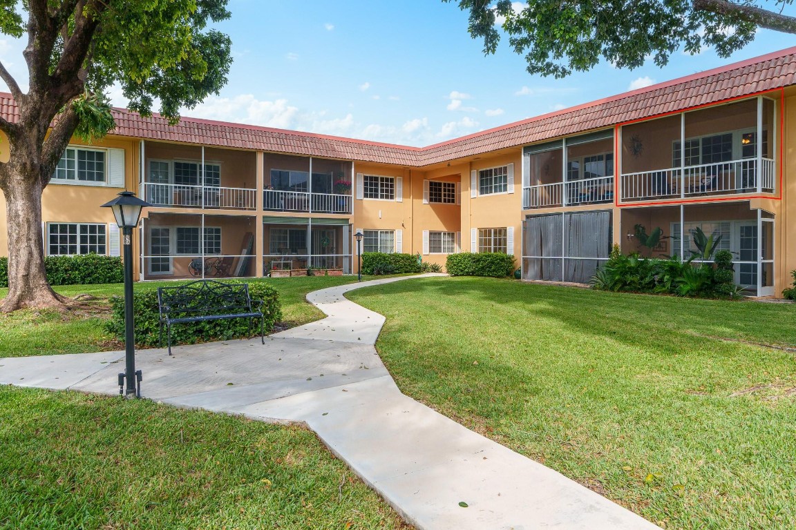 1951 NE 2nd Ave Unit: 217I