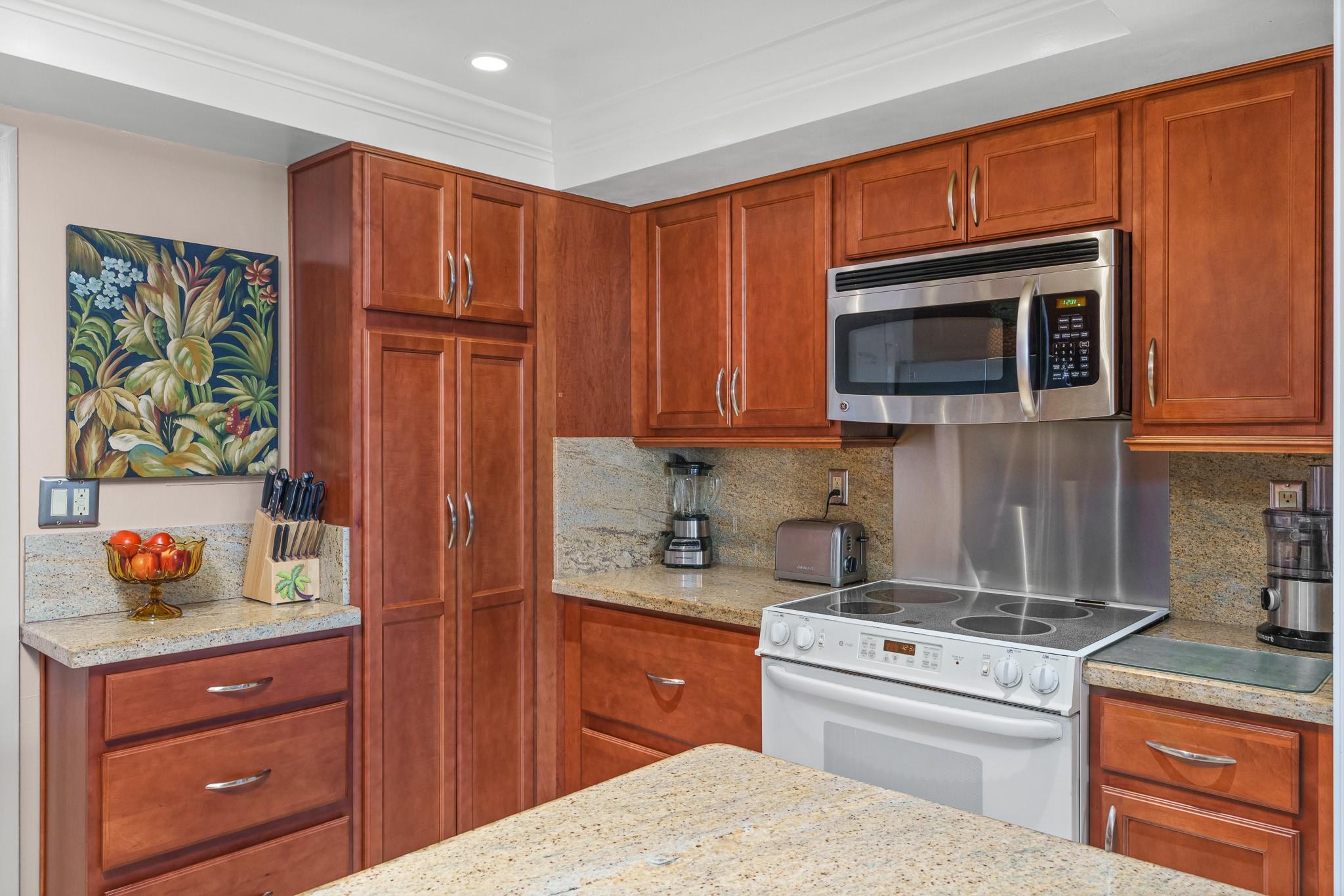 3333 NE 34th St 1214