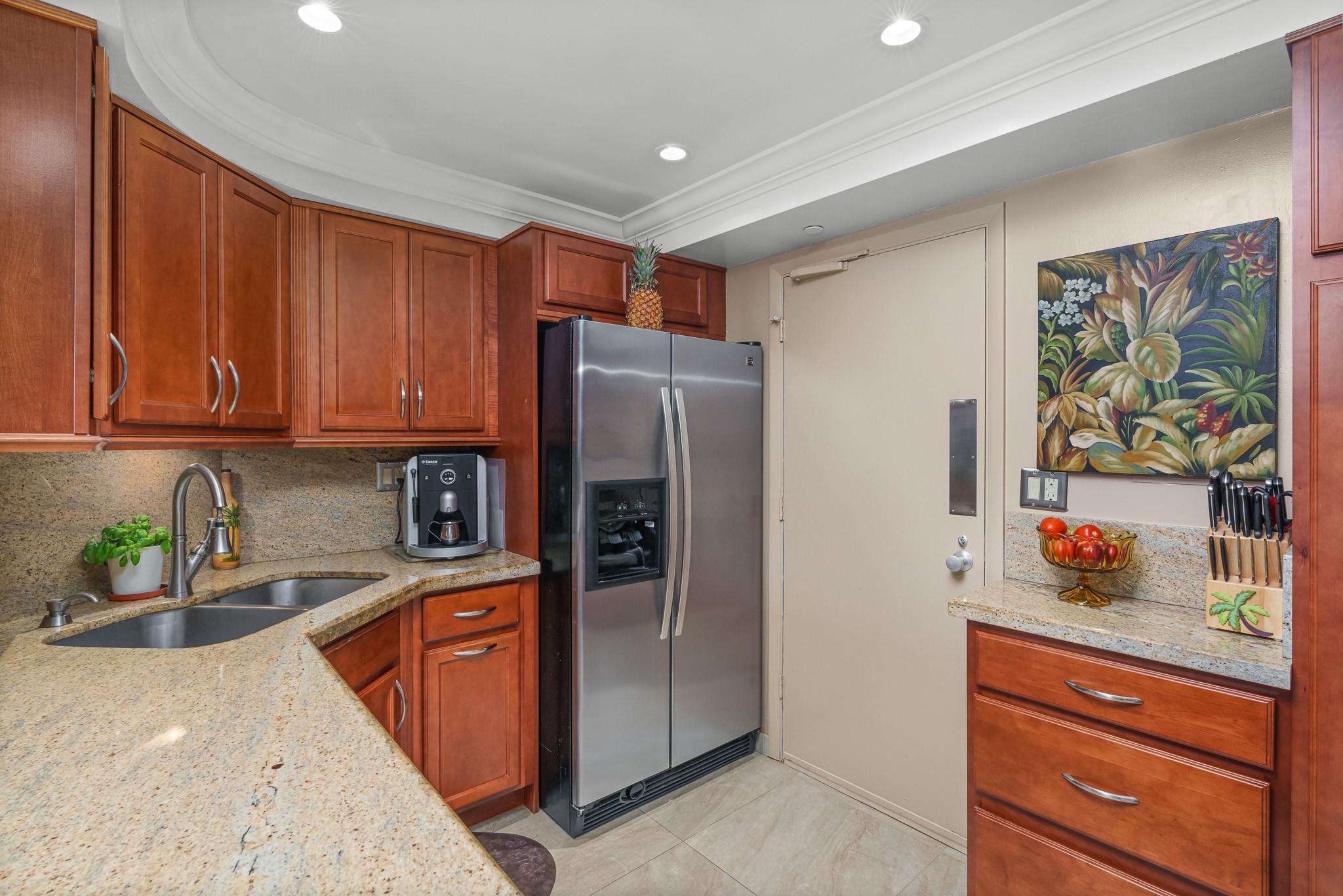 3333 NE 34th St 1214