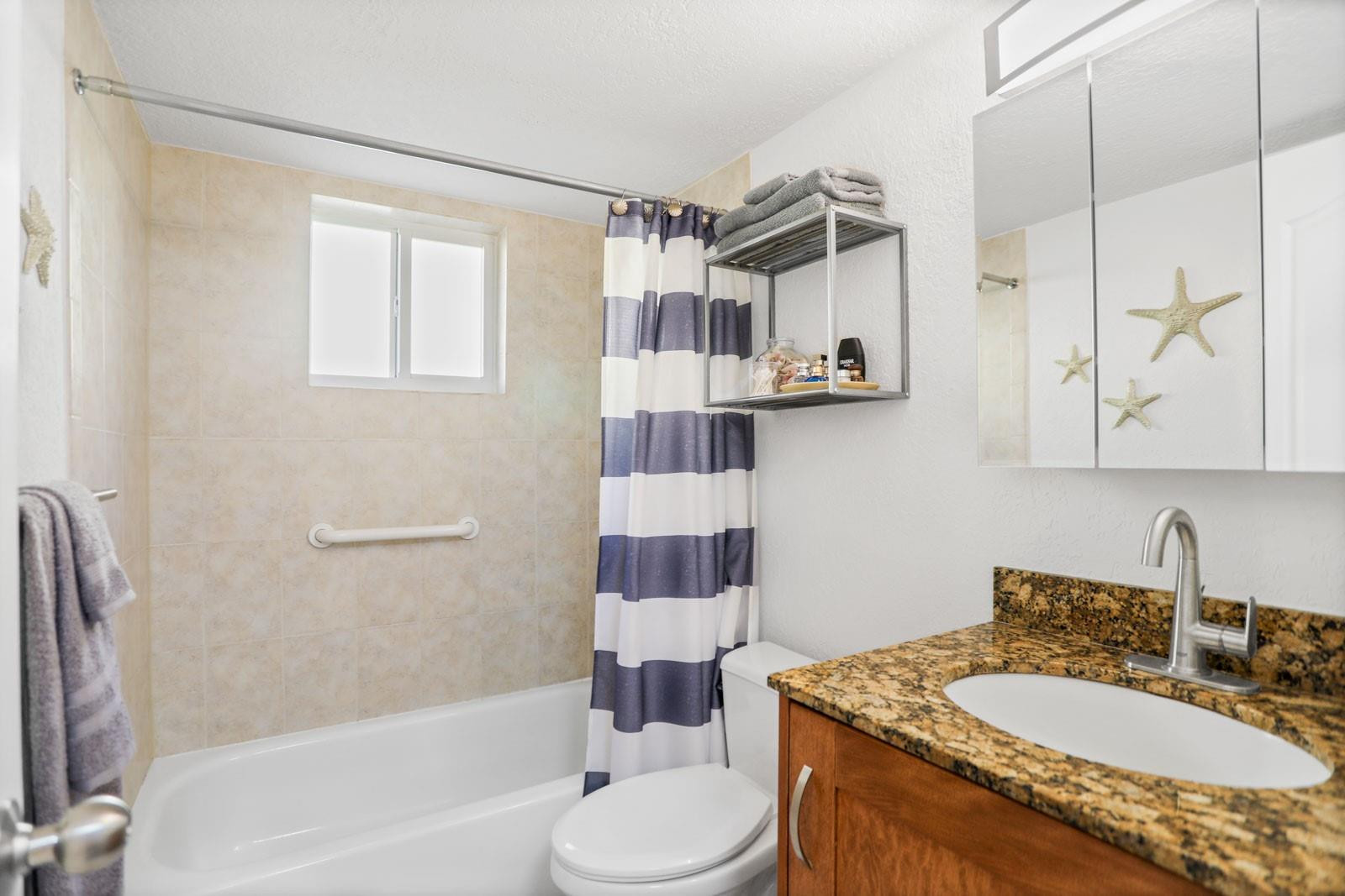 2643 NE 8th Ave Unit: 4