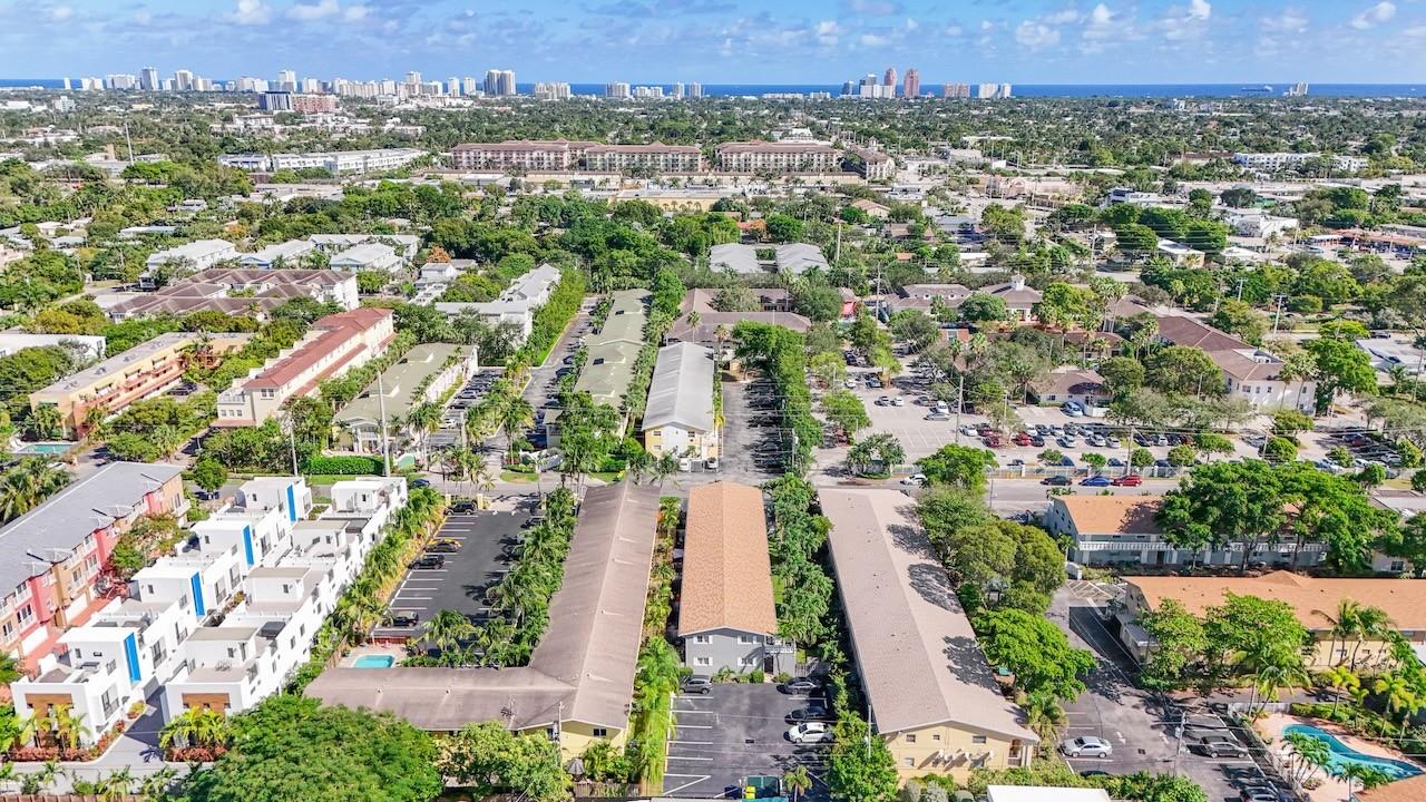 2643 NE 8th Ave Unit: 4