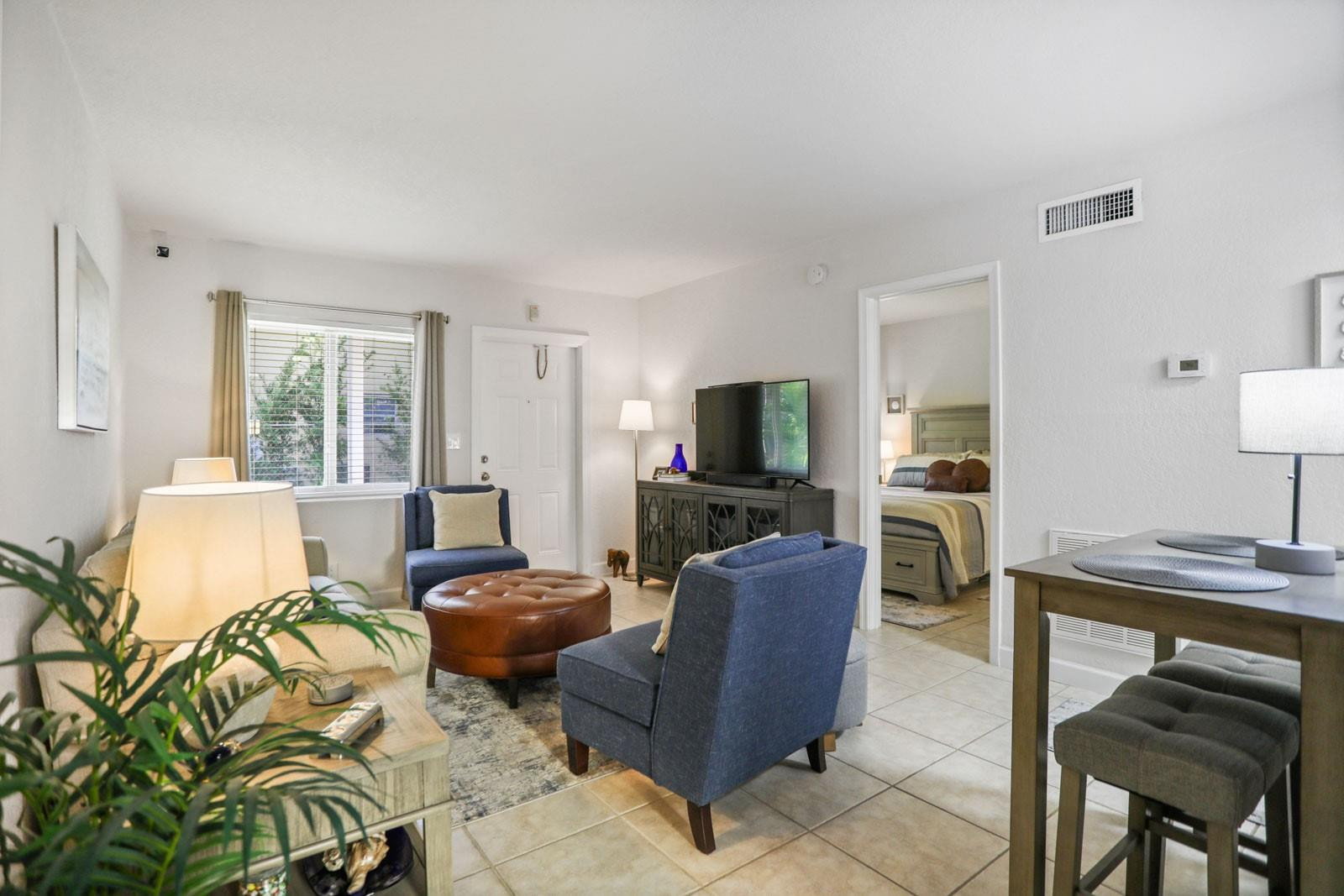 2643 NE 8th Ave Unit: 4