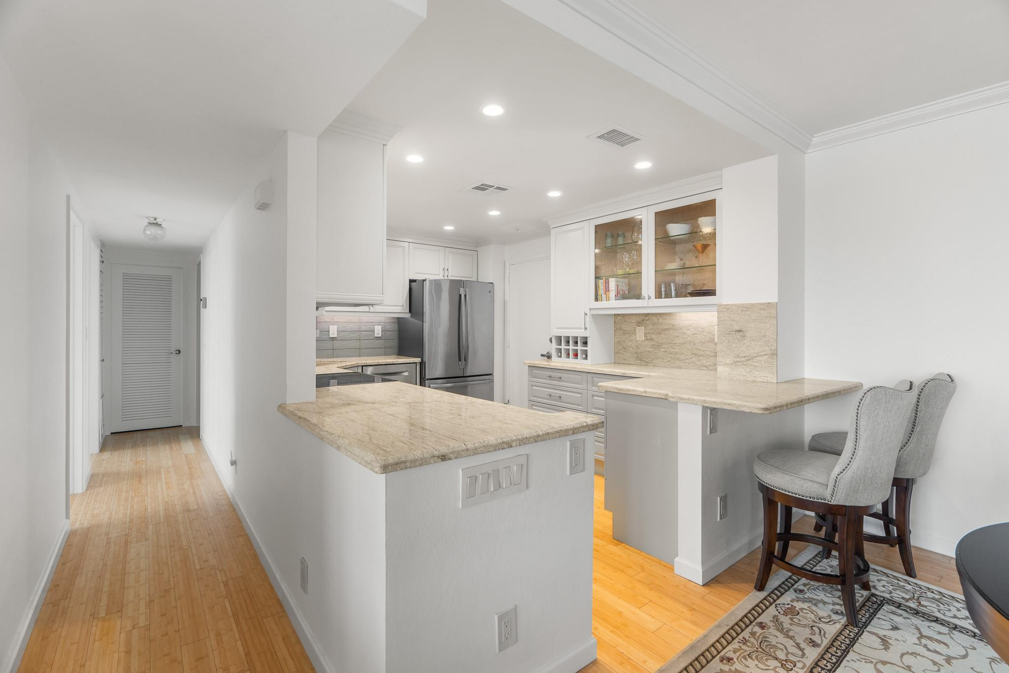 3200 NE 36th St 601
