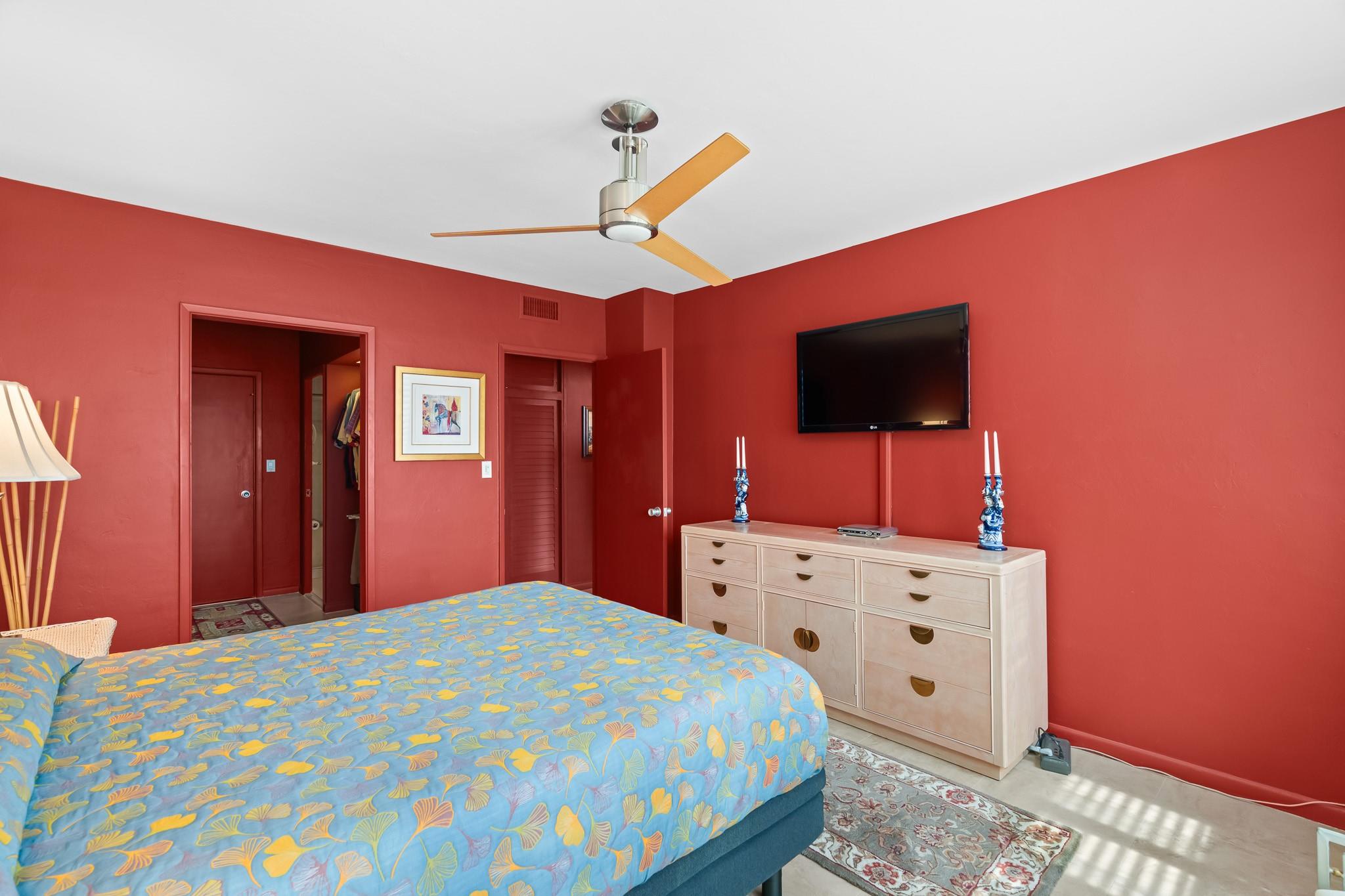 3233 NE 34th St 1609