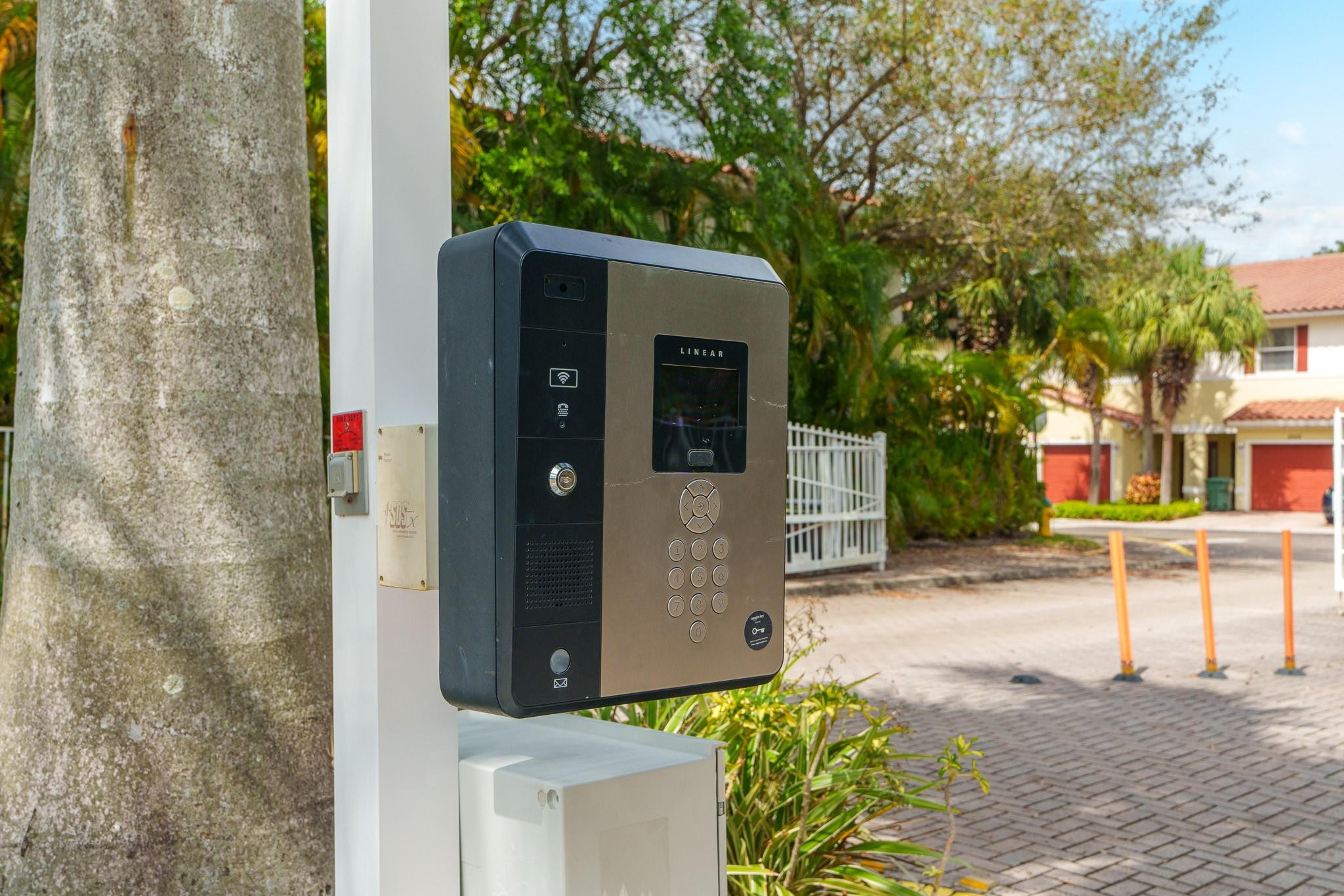 3104 NW 25th Ter 3104