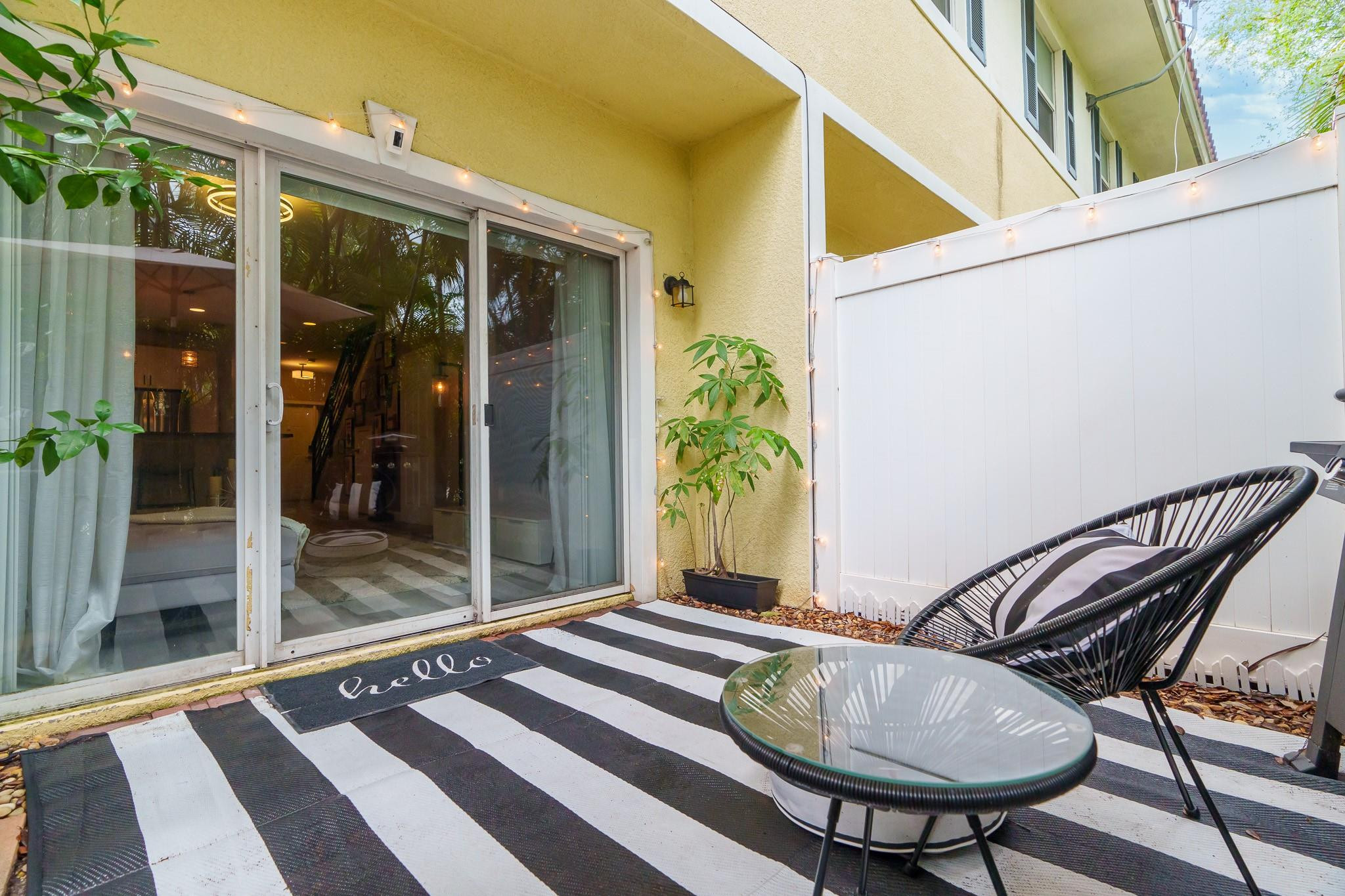 3104 NW 25th Ter 3104