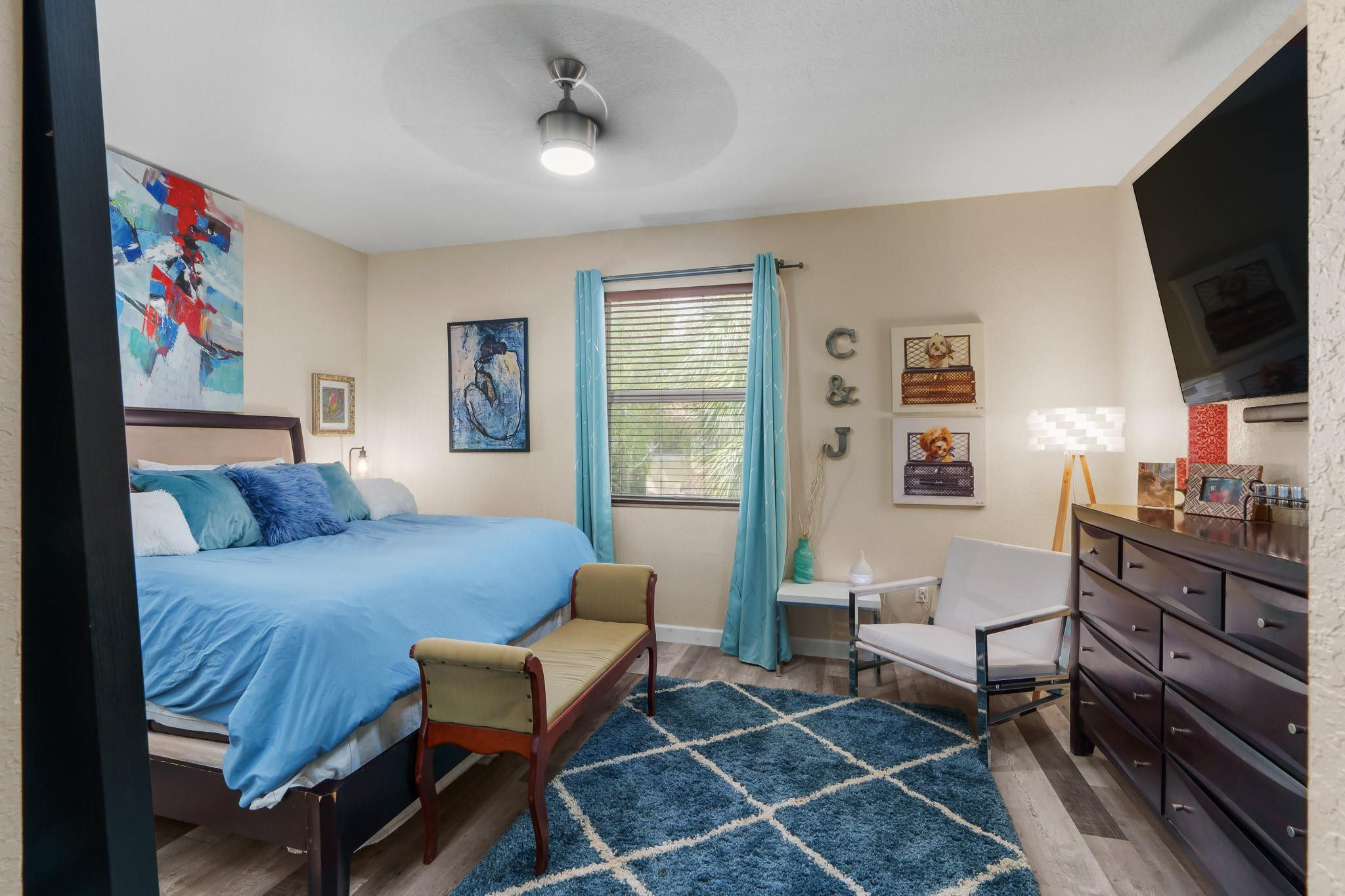 3104 NW 25th Ter 3104