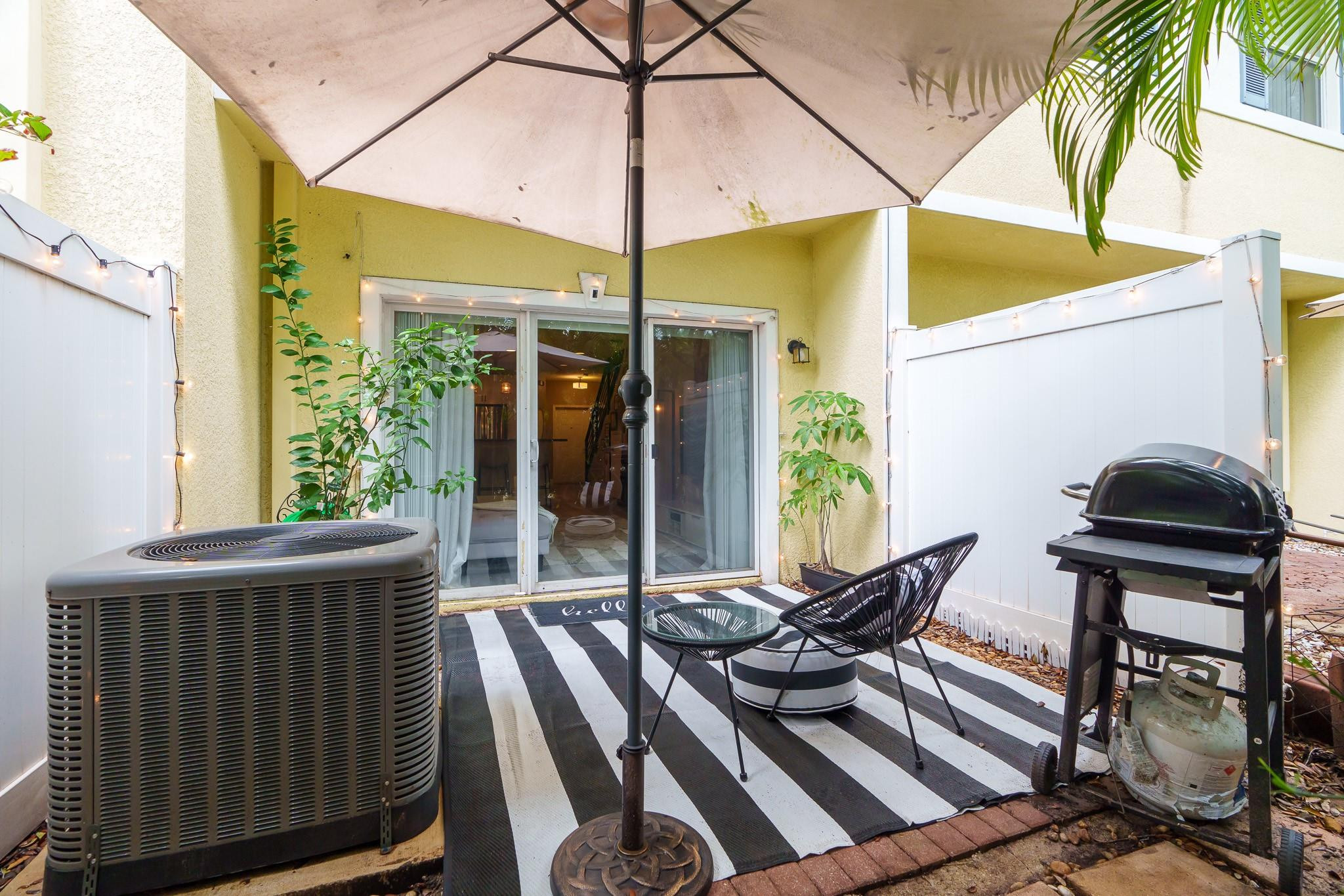 3104 NW 25th Ter 3104