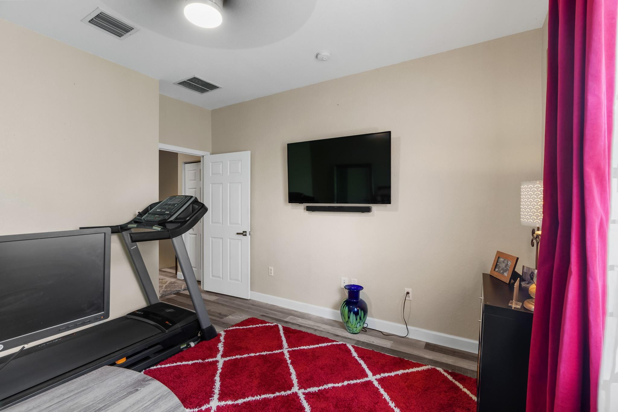 3104 NW 25th Ter 3104