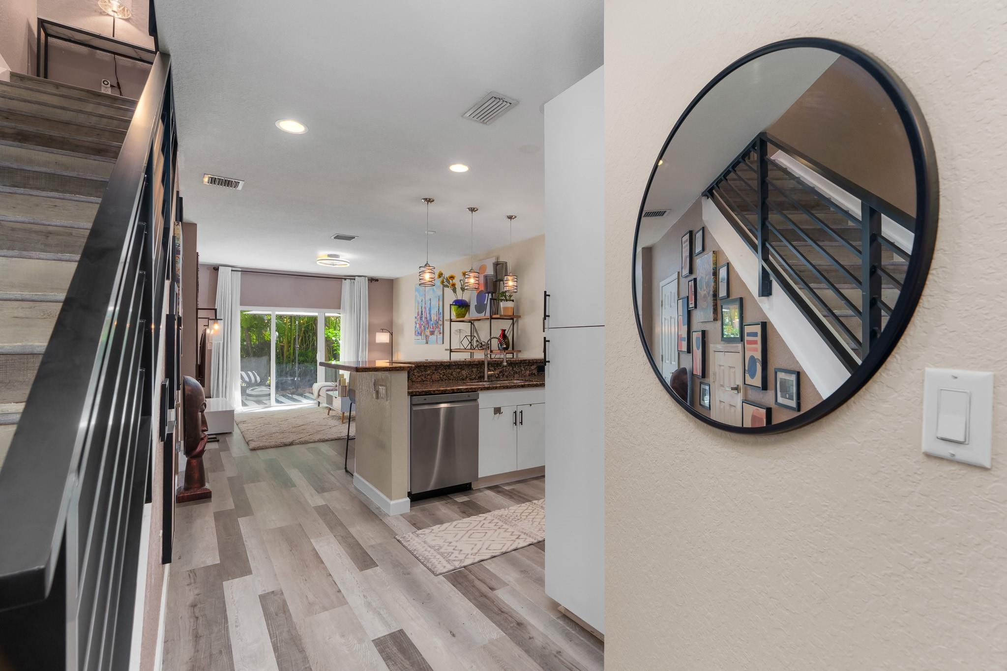 3104 NW 25th Ter 3104