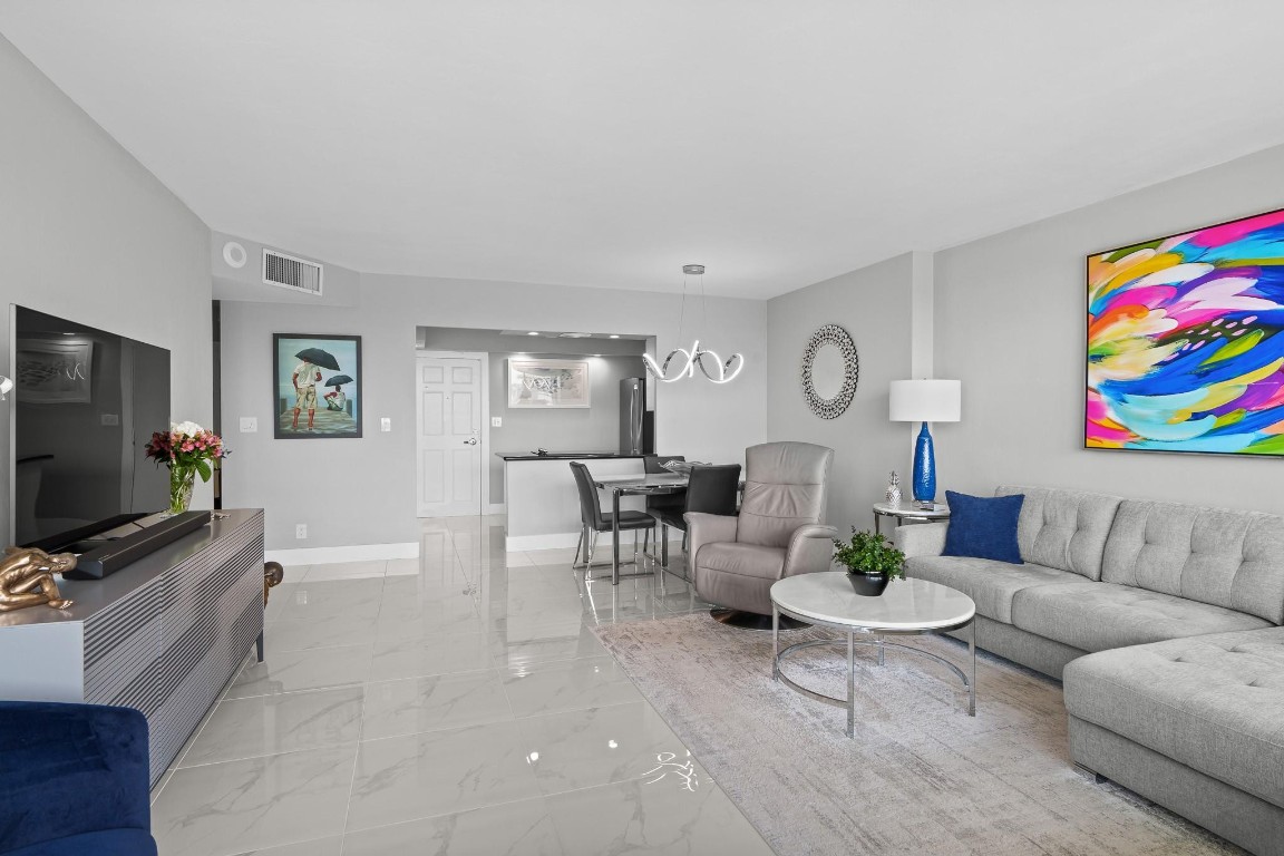 3200 NE 36th St 1712A