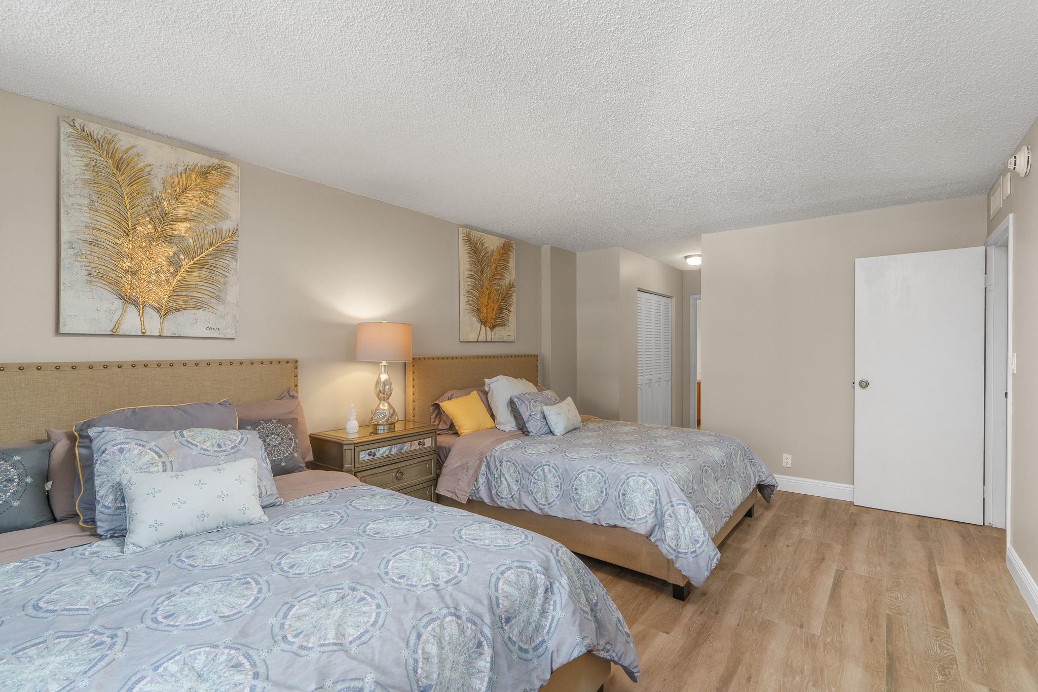 1160 N Federal Hwy 221