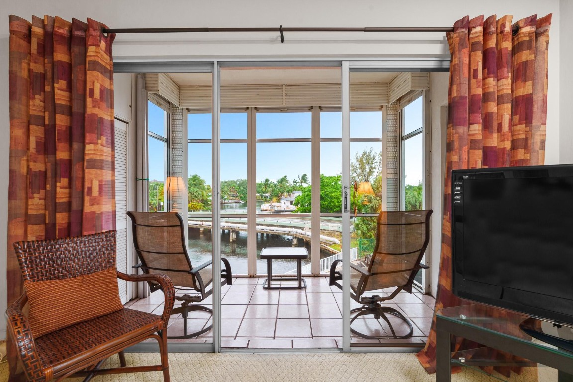 2970 NE 16th Ave 315