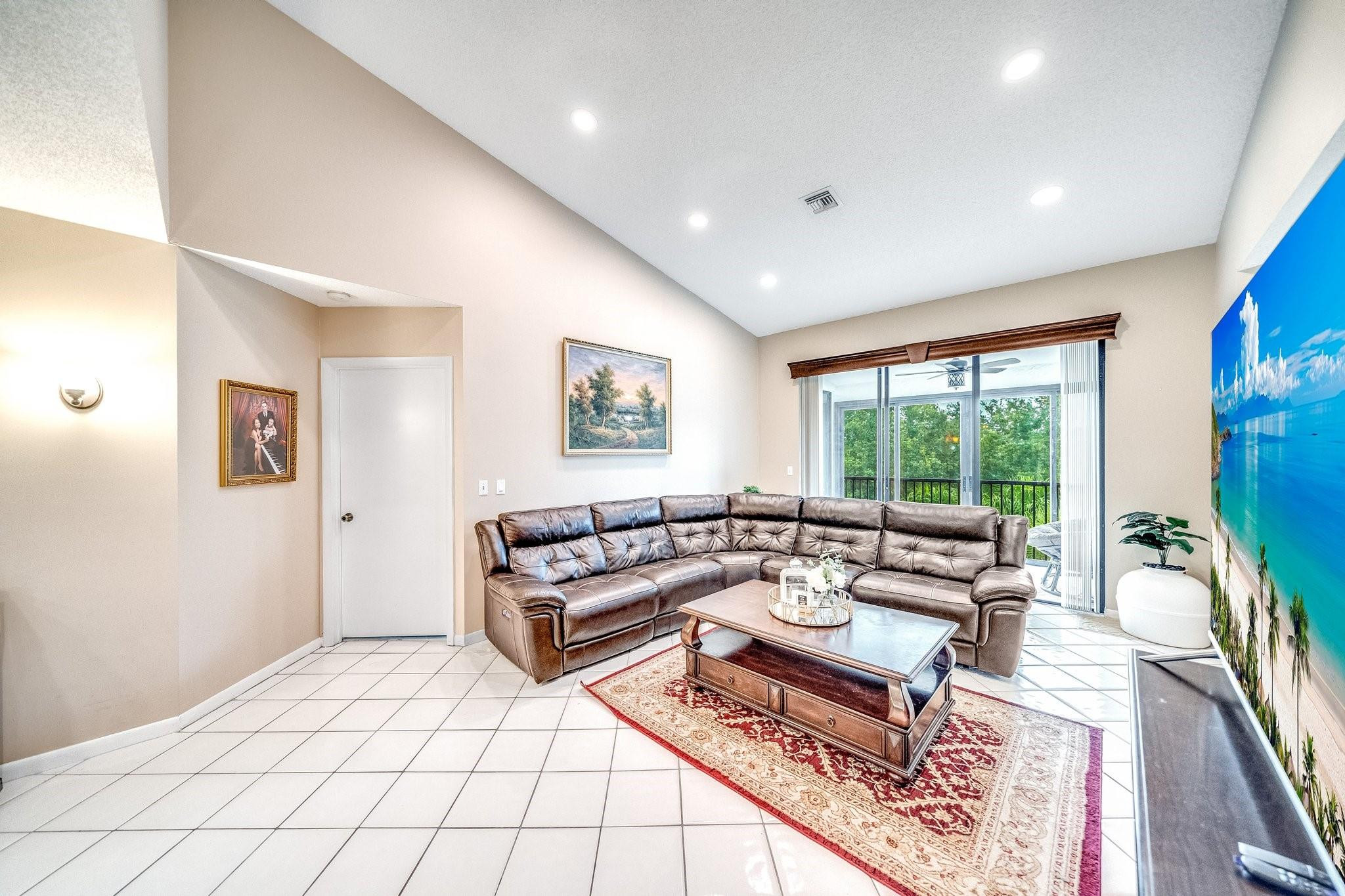 4400 NW 30th Street 421