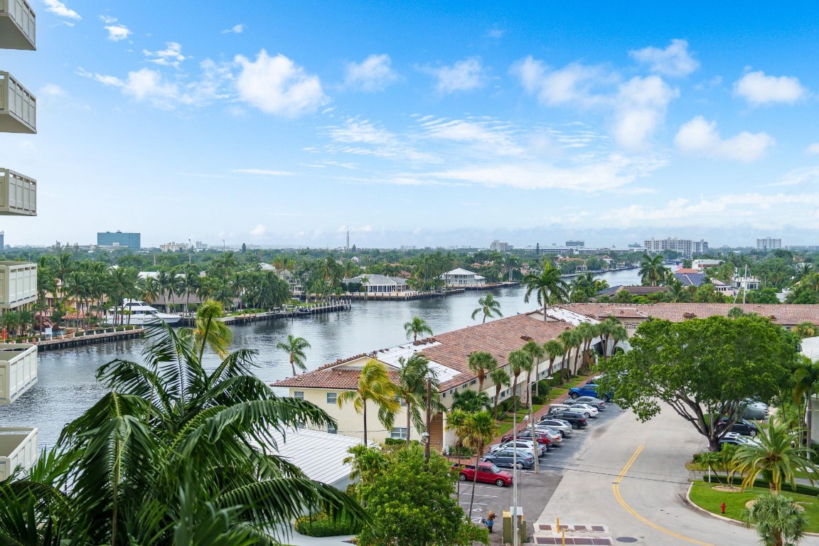 3200 NE 36th St 712A