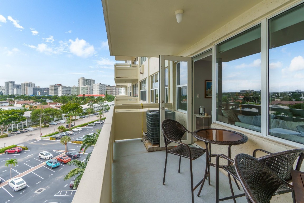 3200 NE 36th St 712A